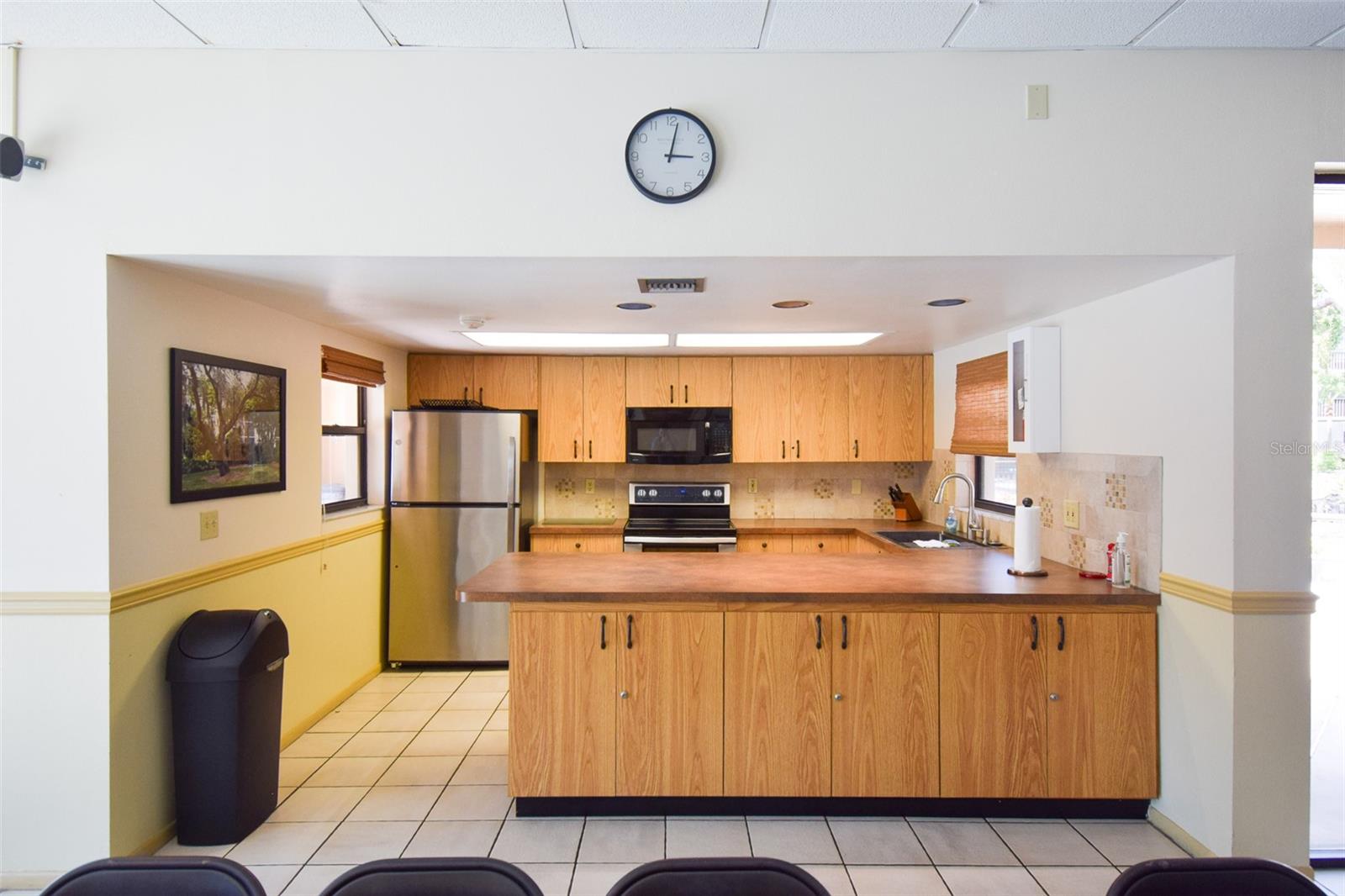 Image 42 of 70 For 625 30th Avenue W G210