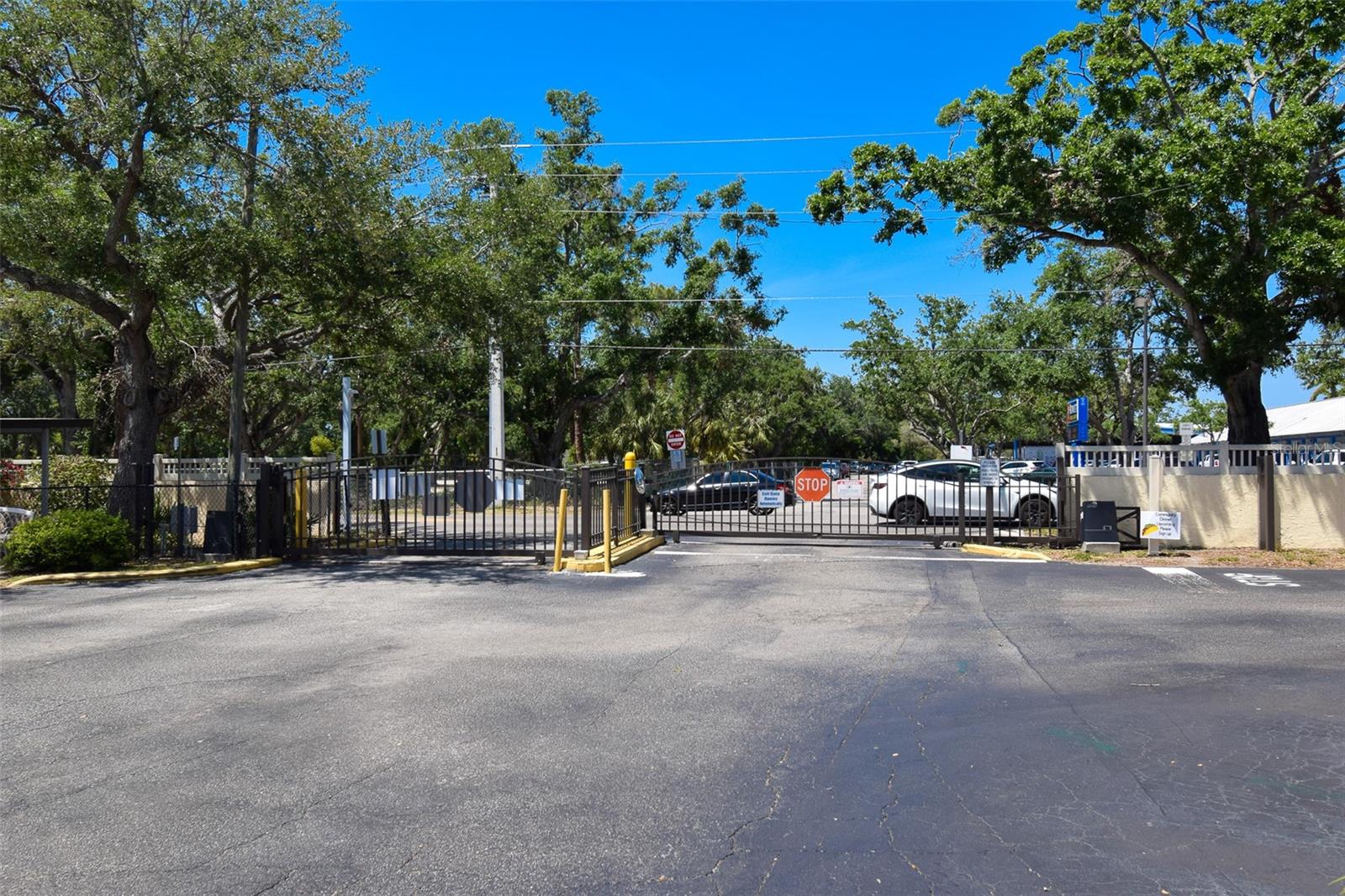 Image 64 of 70 For 625 30th Avenue W G210