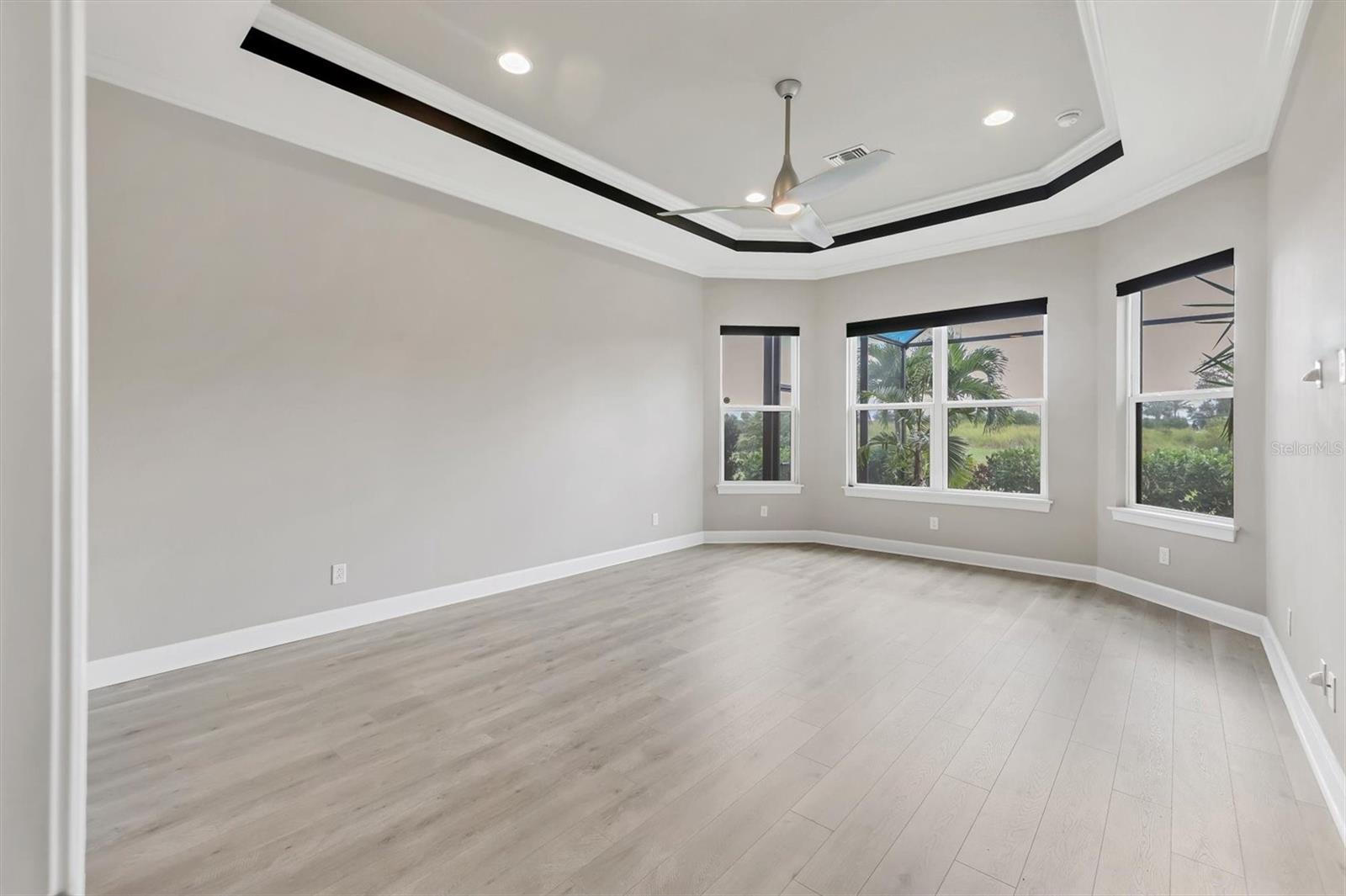 Image 18 of 70 For 12820 Sorrento Way