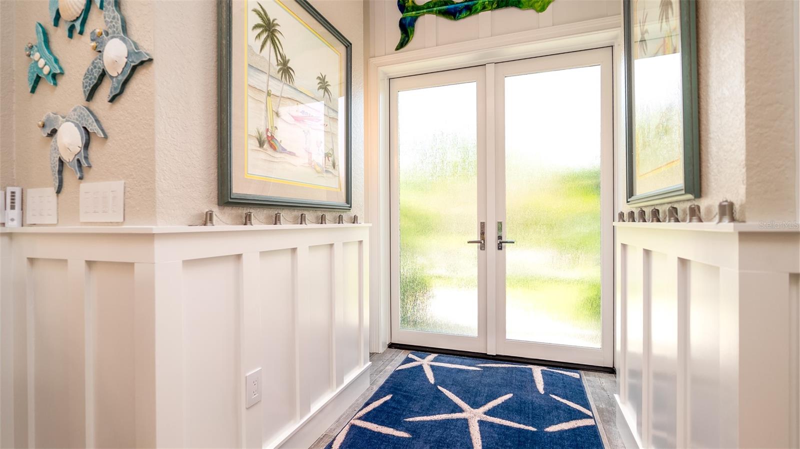 Listing photo id 9 for 403 75th Street