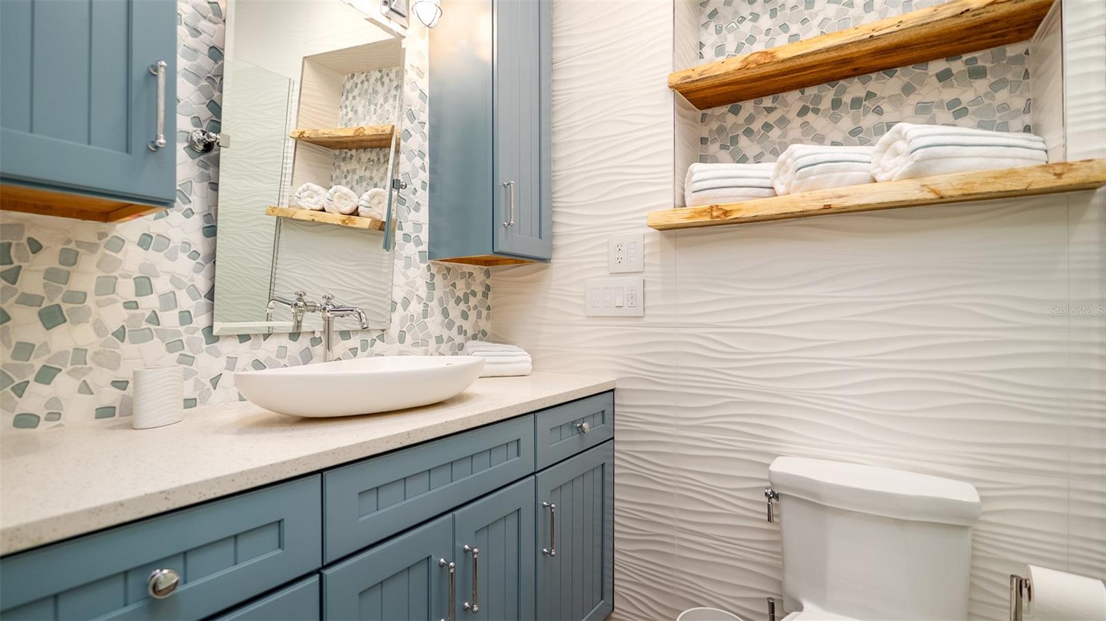 Listing photo id 29 for 403 75th Street