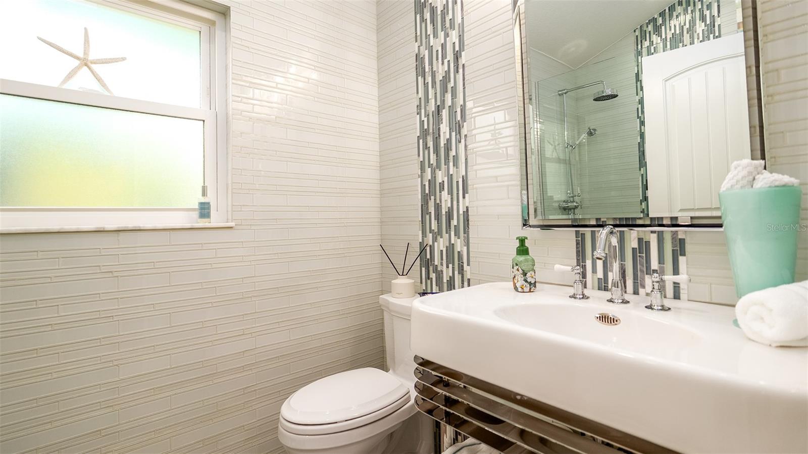 Listing photo id 37 for 403 75th Street