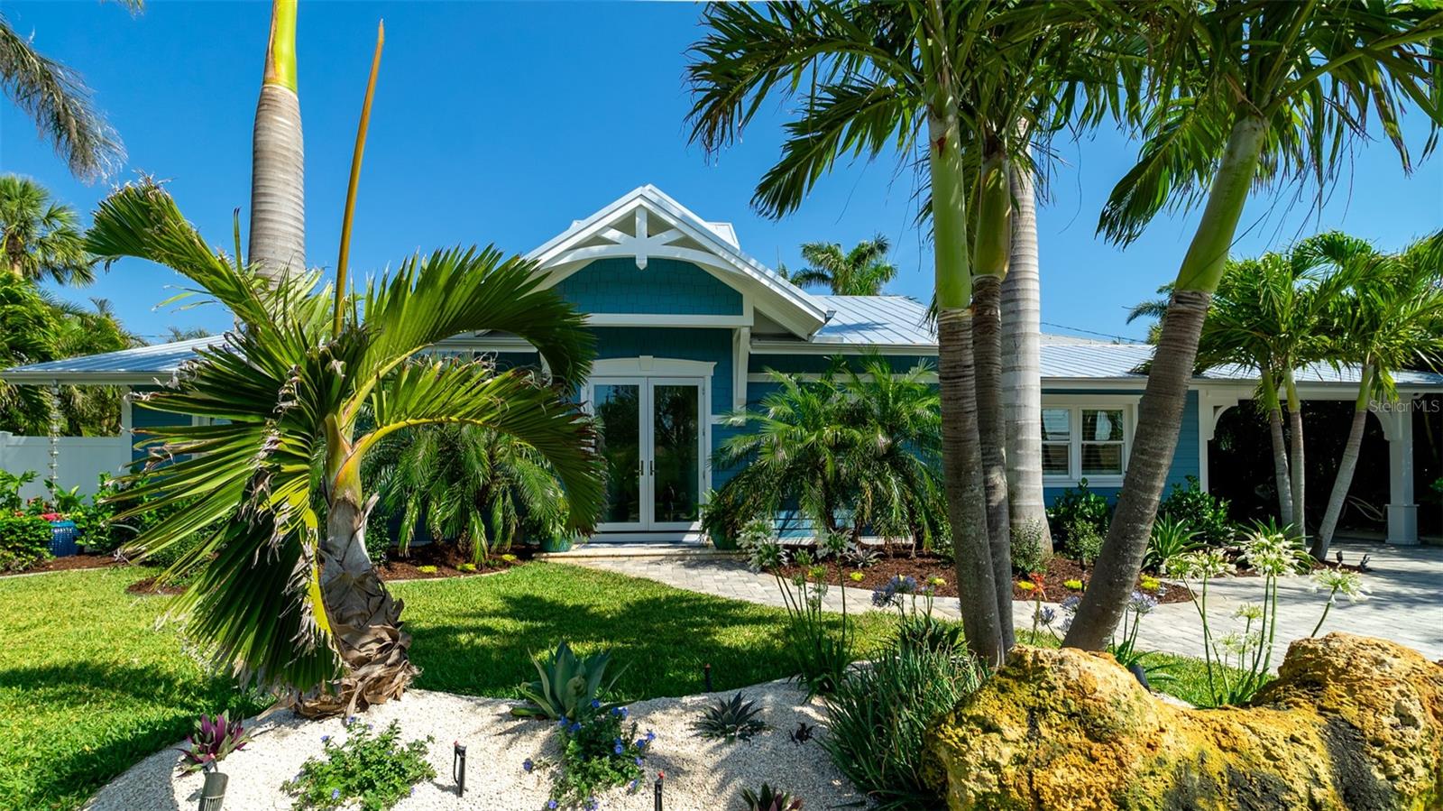 Listing photo id 2 for 403 75th Street