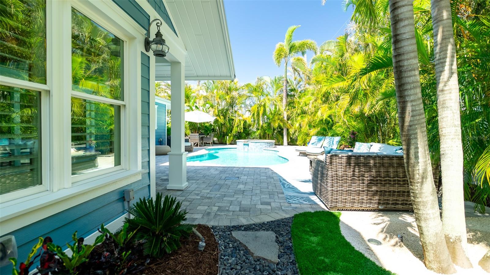Listing photo id 45 for 403 75th Street