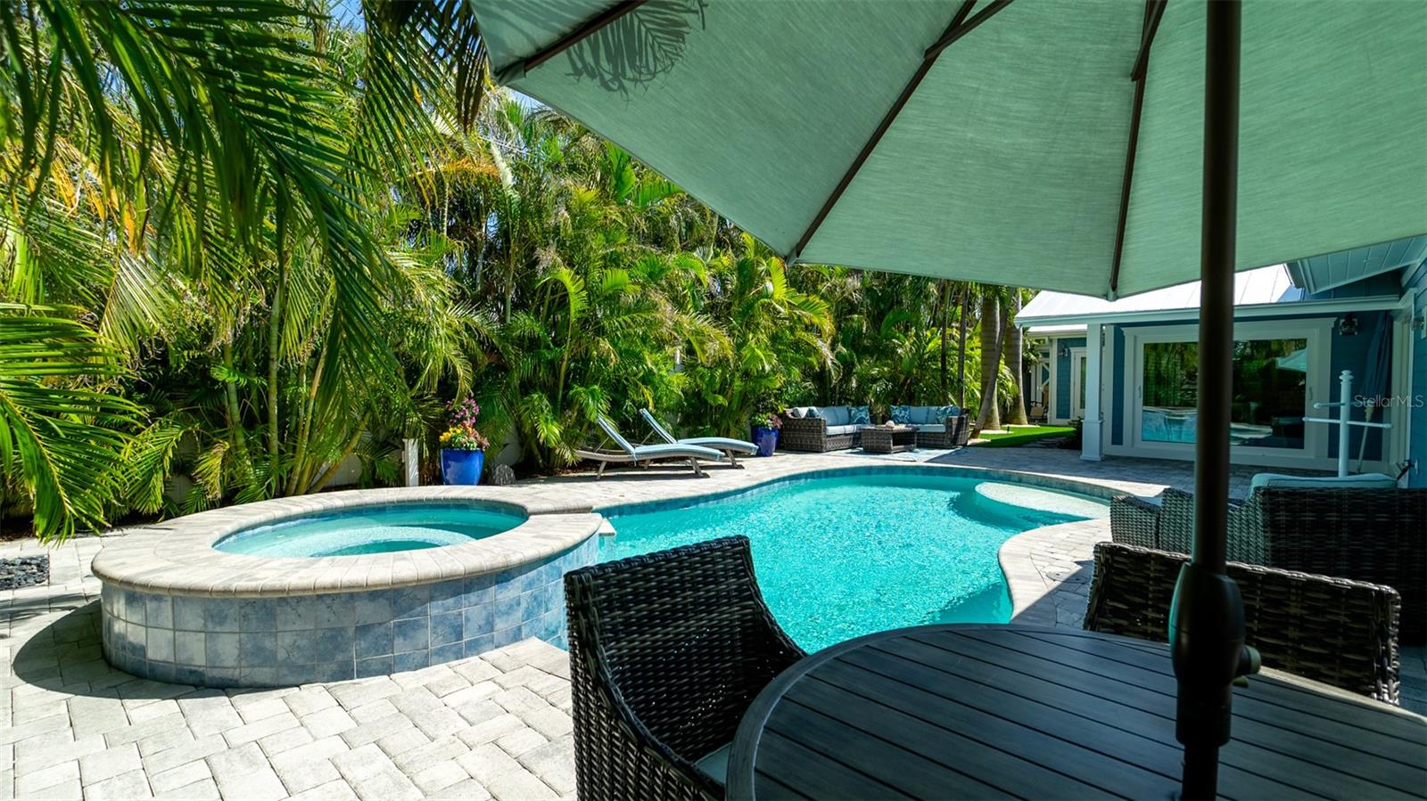 Listing photo id 51 for 403 75th Street