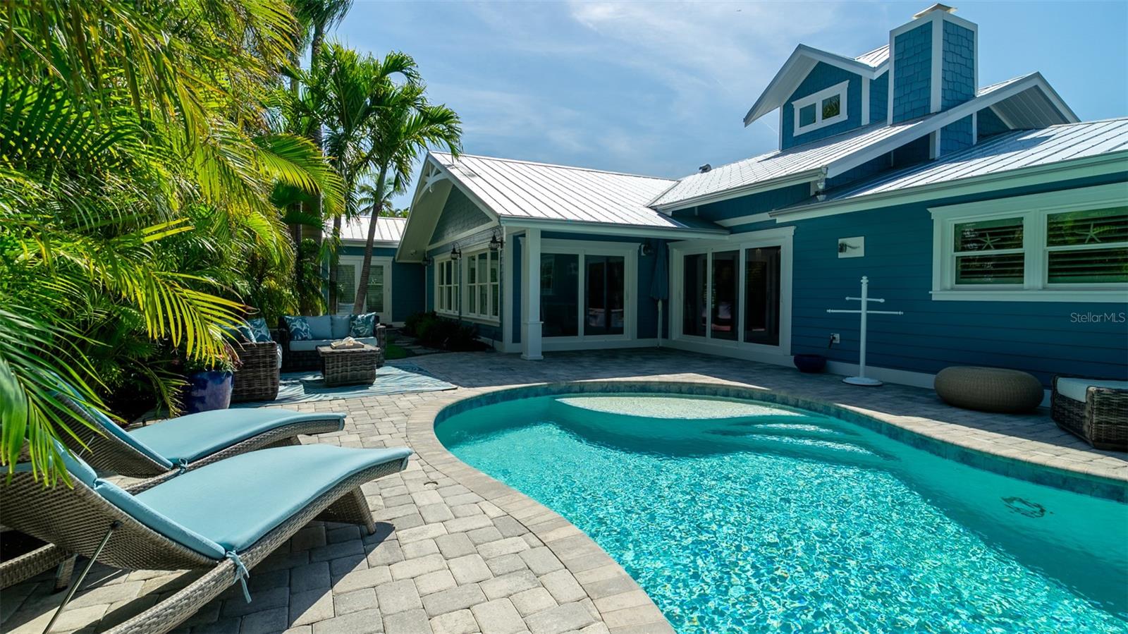 Listing photo id 53 for 403 75th Street
