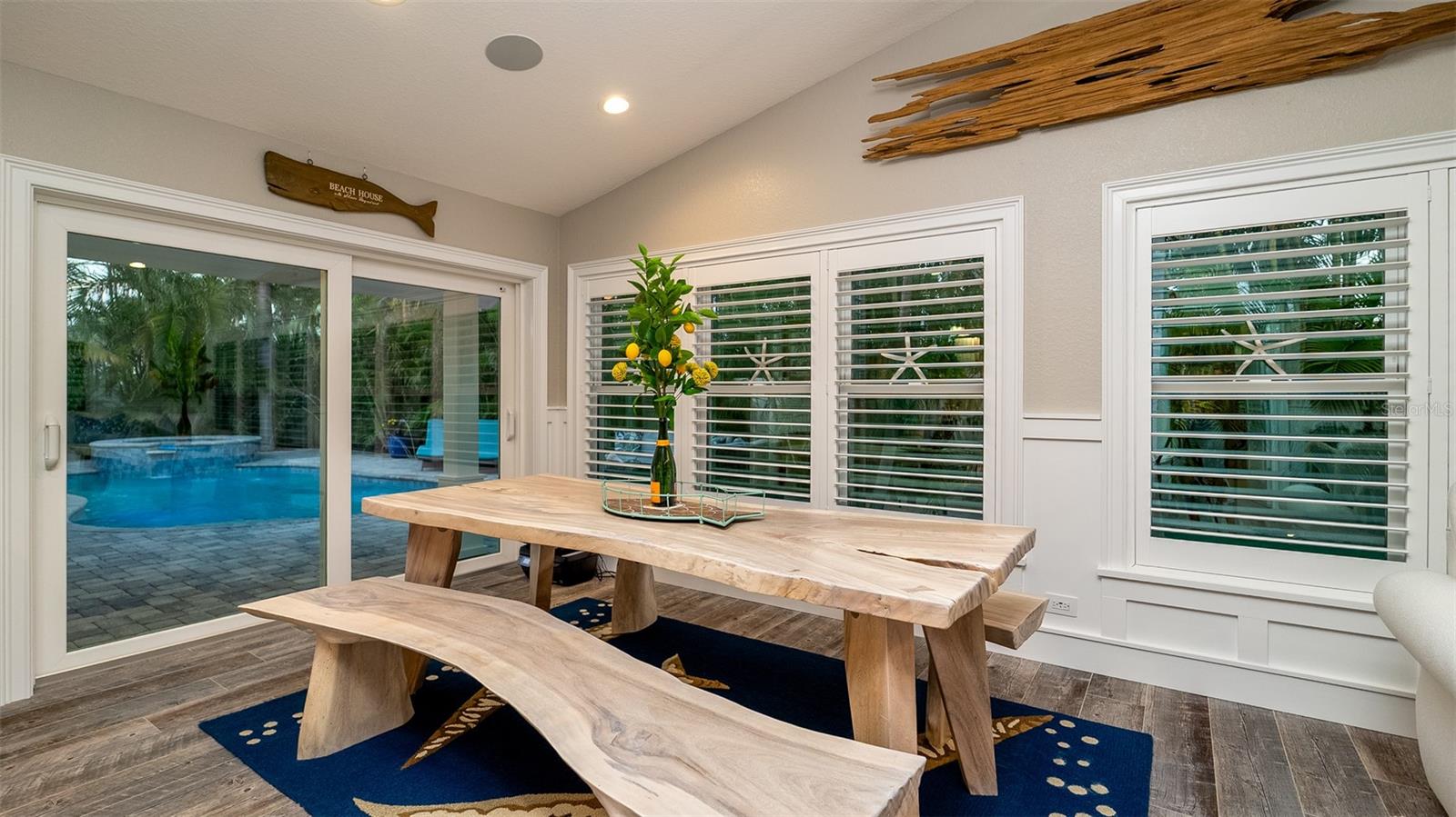 Listing photo id 61 for 403 75th Street