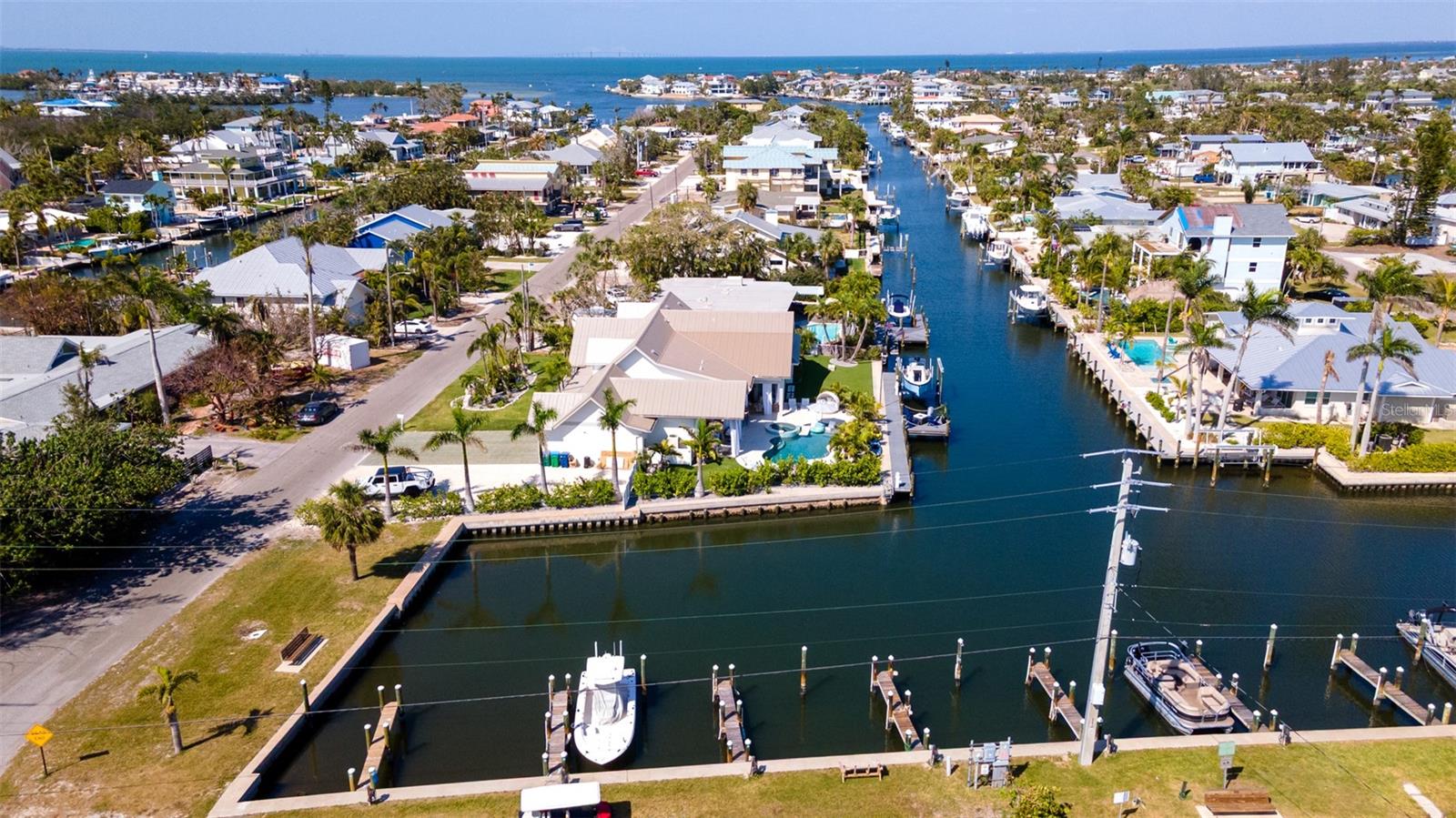 Listing photo id 81 for 403 75th Street