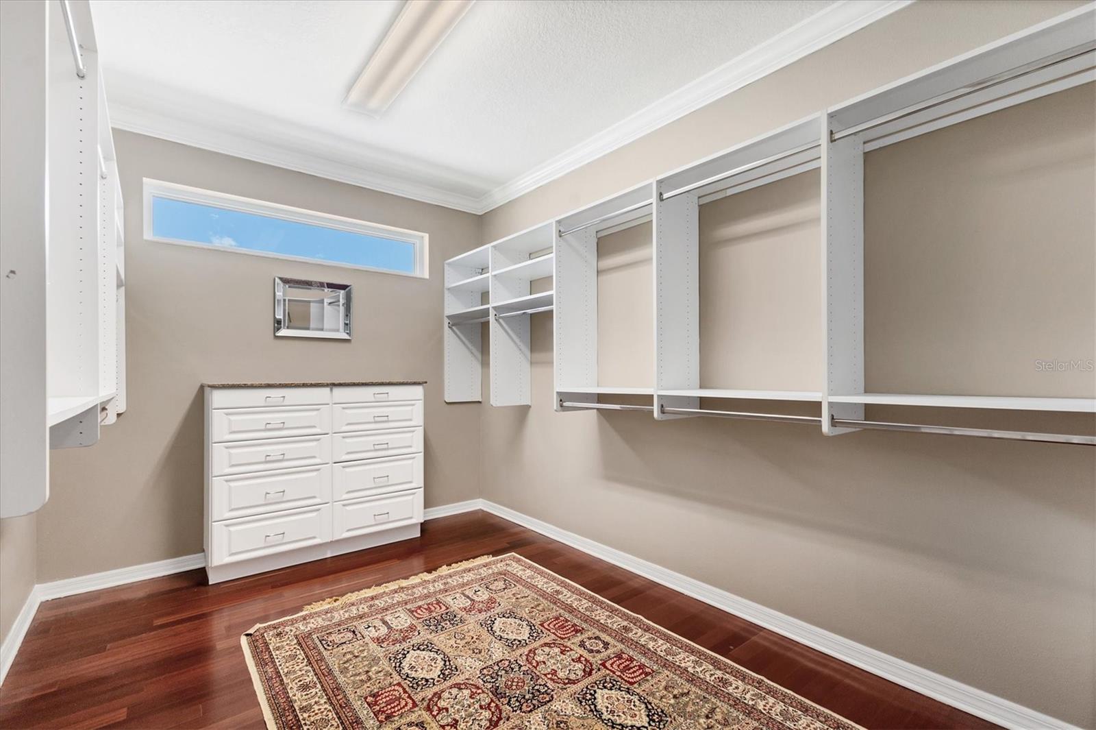 Image 15 of 45 For 6539 37th Street E