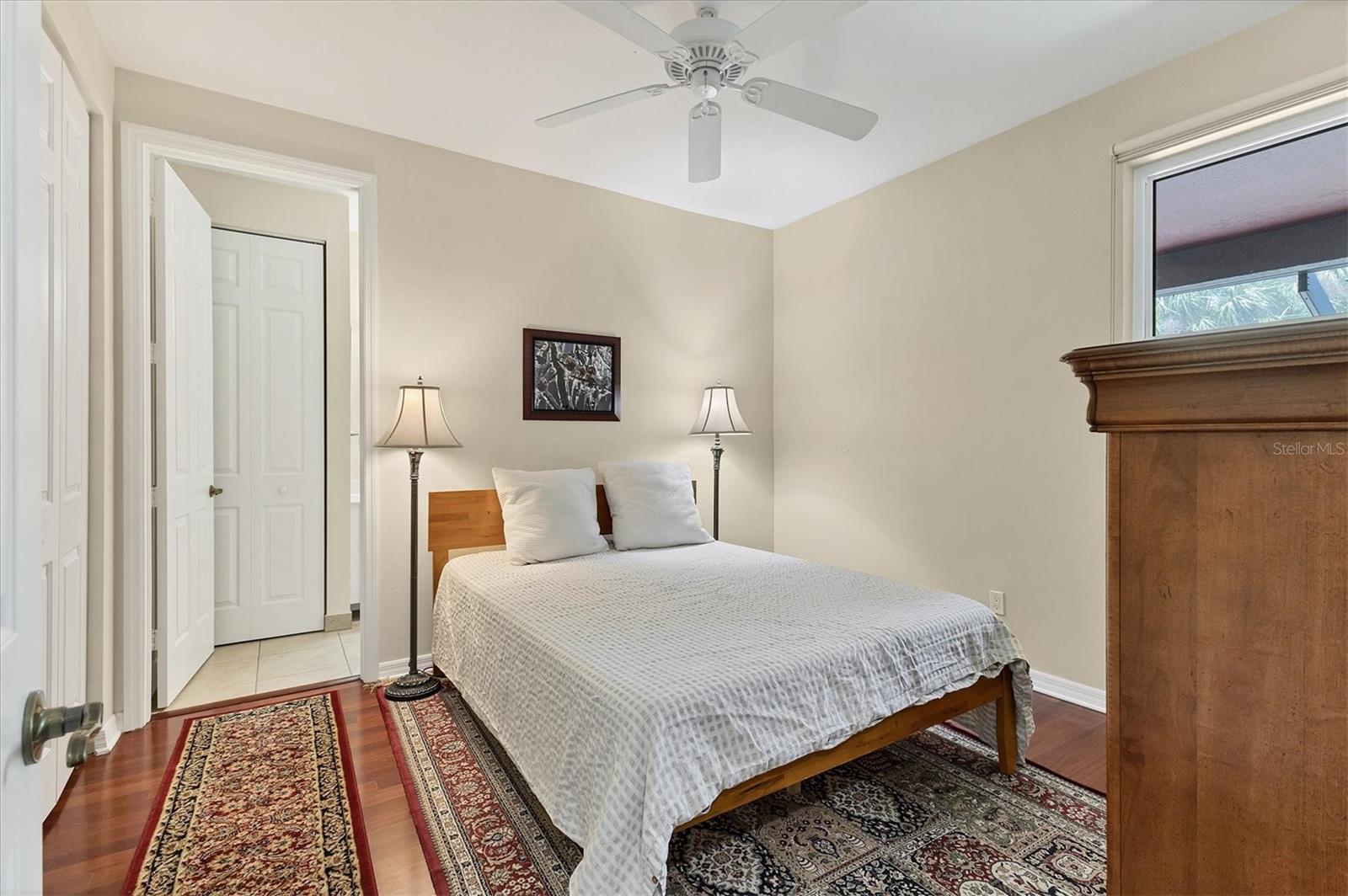 Image 17 of 45 For 6539 37th Street E