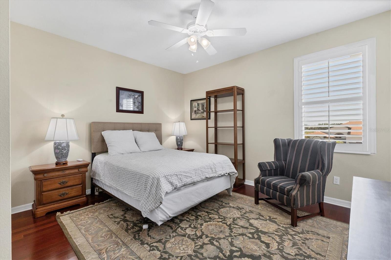 Image 21 of 45 For 6539 37th Street E