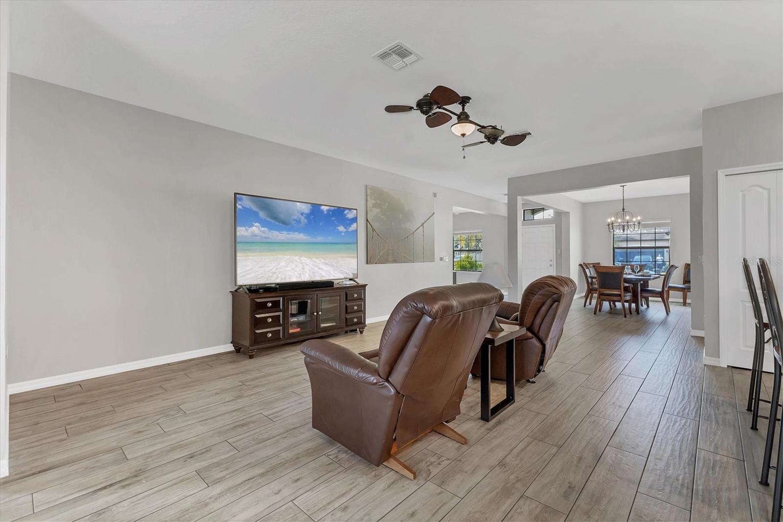 Image 12 of 55 For 7418 61st Street E