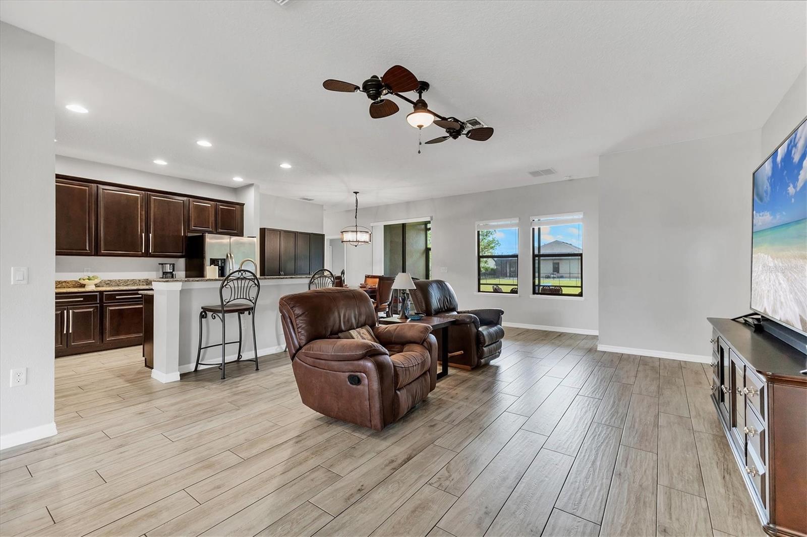 Image 16 of 55 For 7418 61st Street E