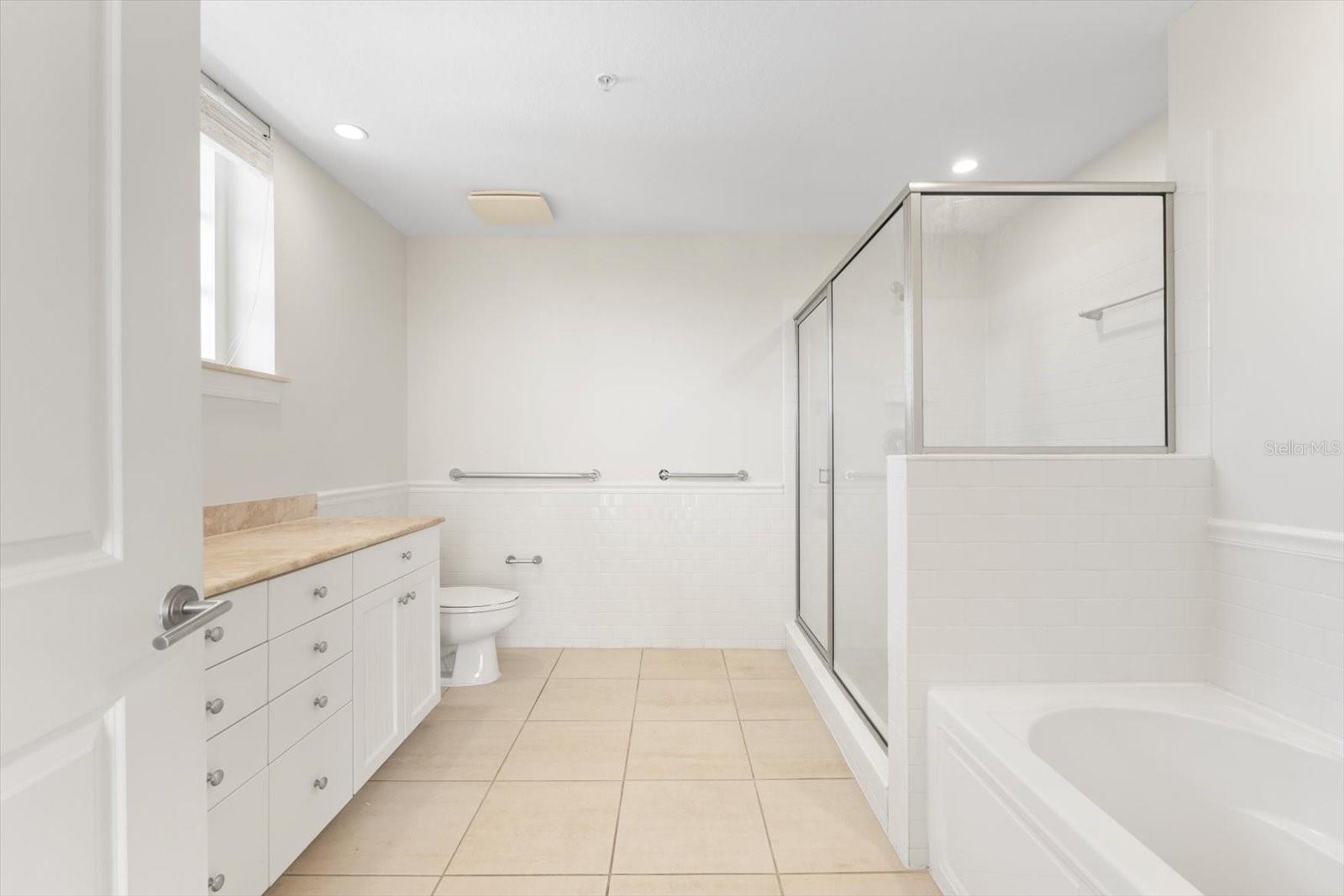 Image 13 of 27 For 536 Bahia Beach Boulevard 407a