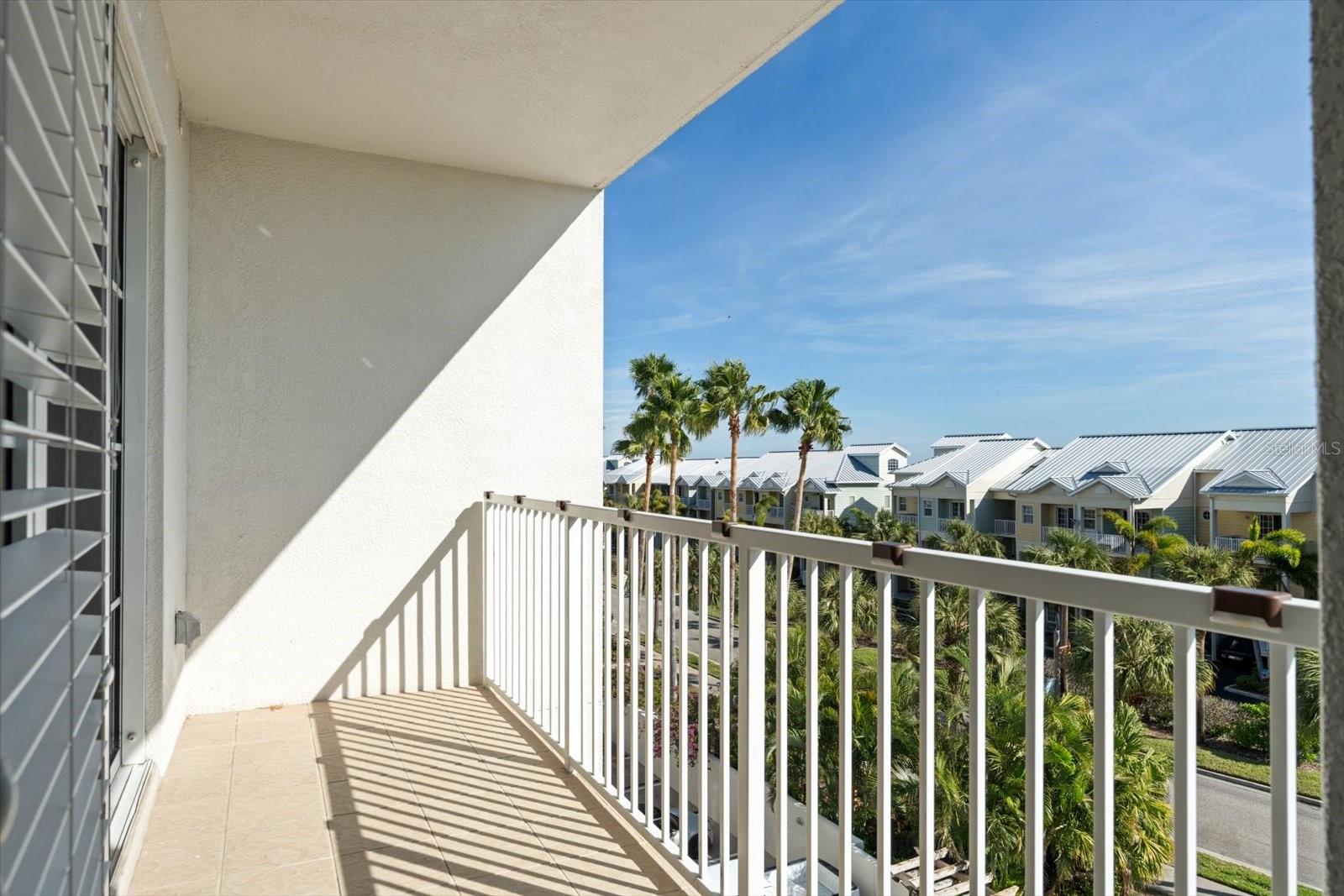 Image 18 of 27 For 536 Bahia Beach Boulevard 407a