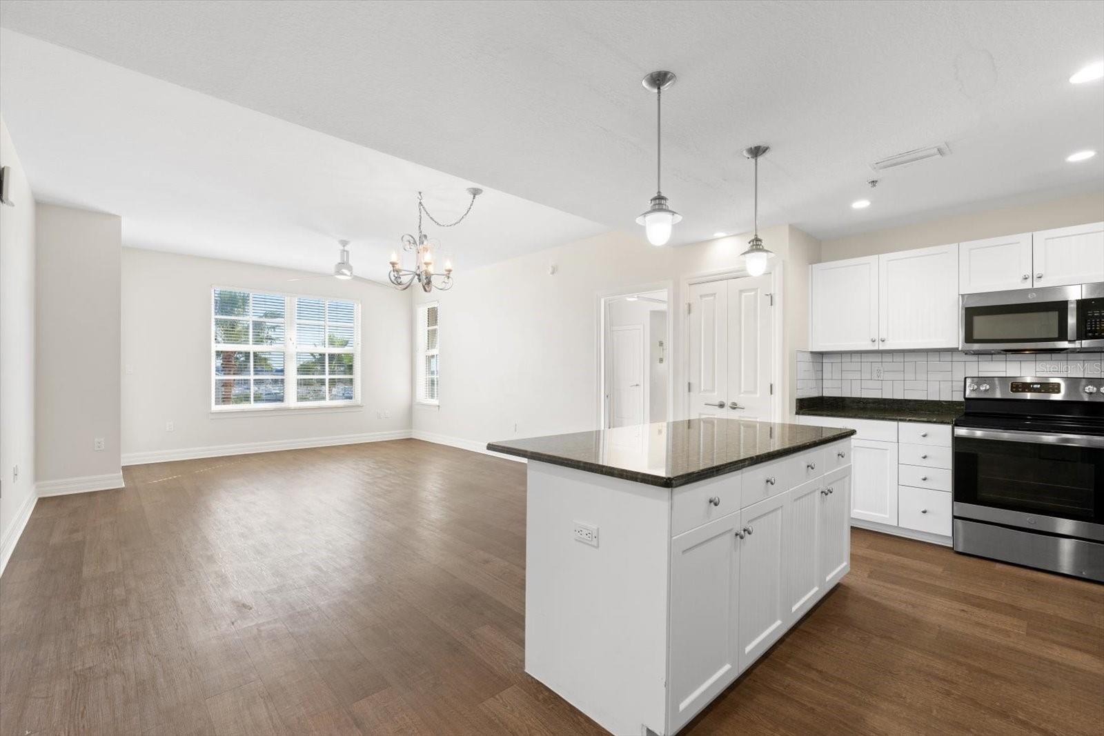 Image 3 of 27 For 536 Bahia Beach Boulevard 407a