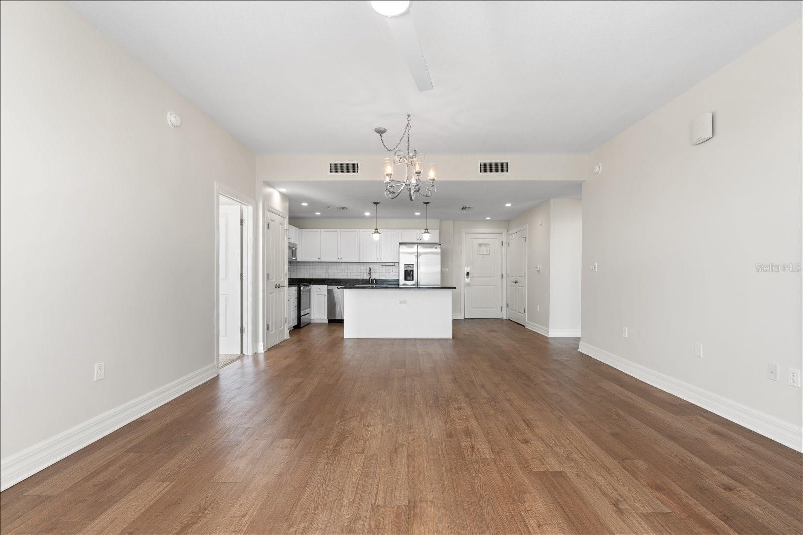 Image 9 of 27 For 536 Bahia Beach Boulevard 407a