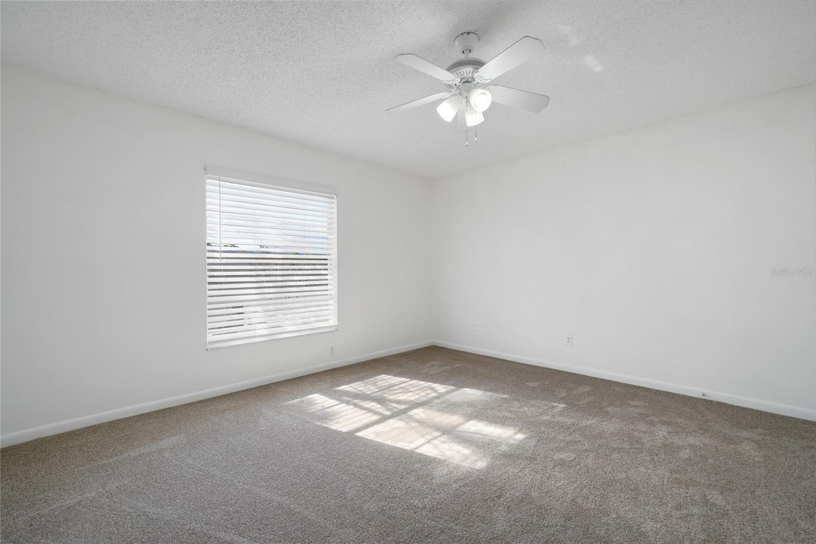 Image 13 of 30 For 5922 7th Avenue W 5922