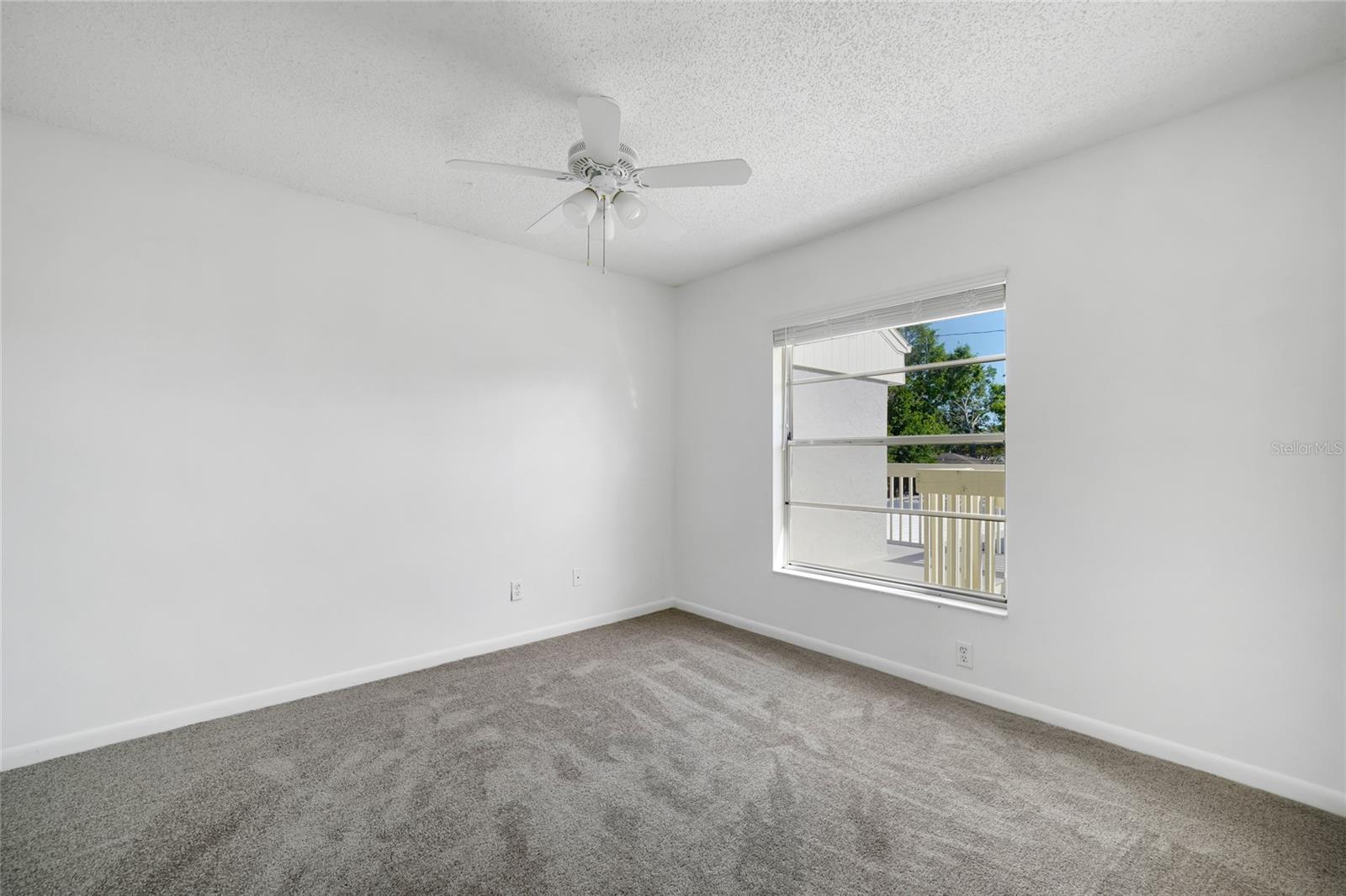 Image 18 of 30 For 5922 7th Avenue W 5922