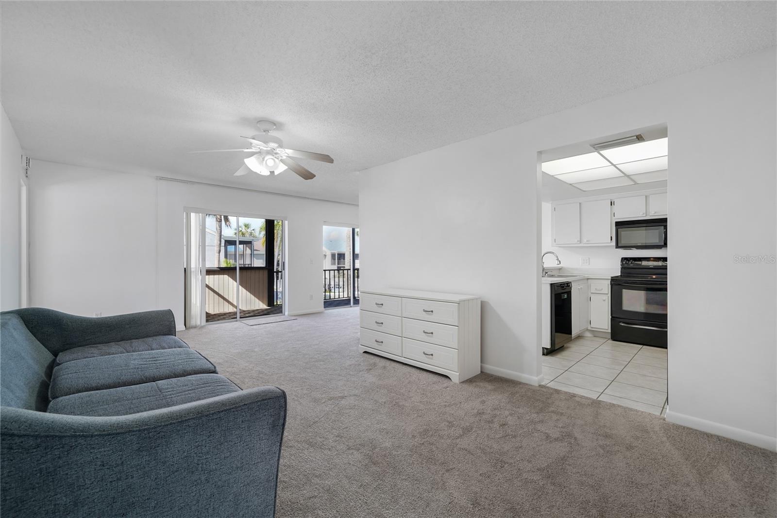 Image 5 of 30 For 5922 7th Avenue W 5922