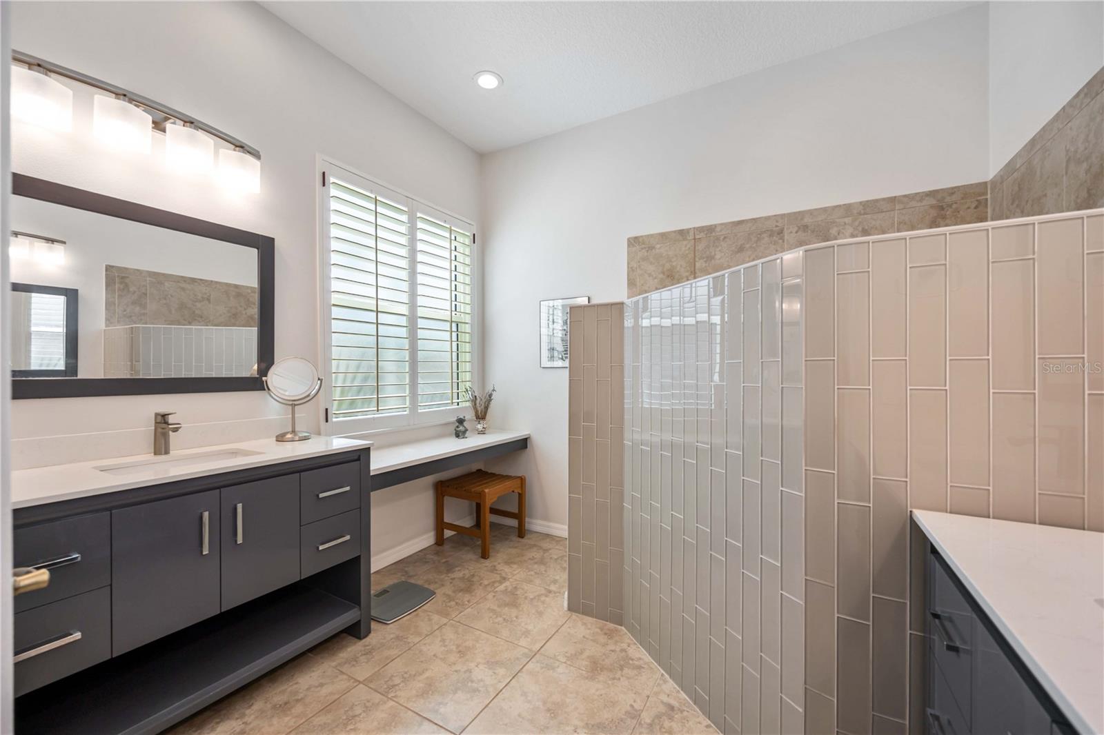Image 12 of 33 For 7231 Brambury Court