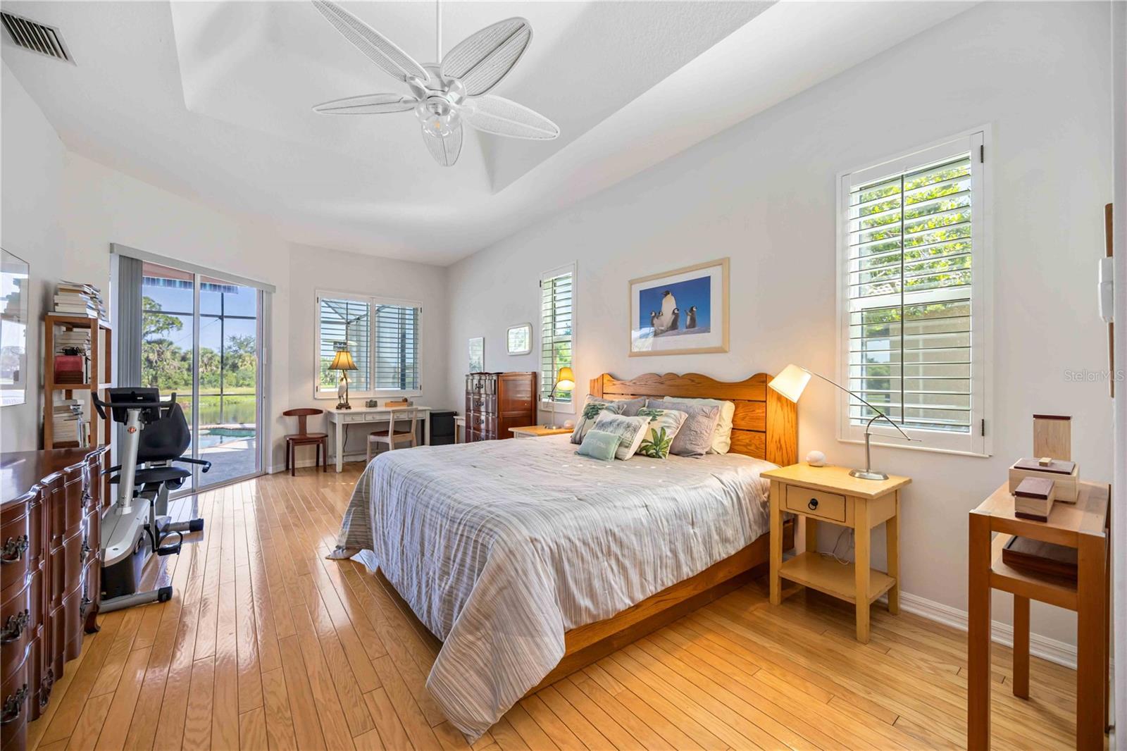 Image 15 of 33 For 7231 Brambury Court