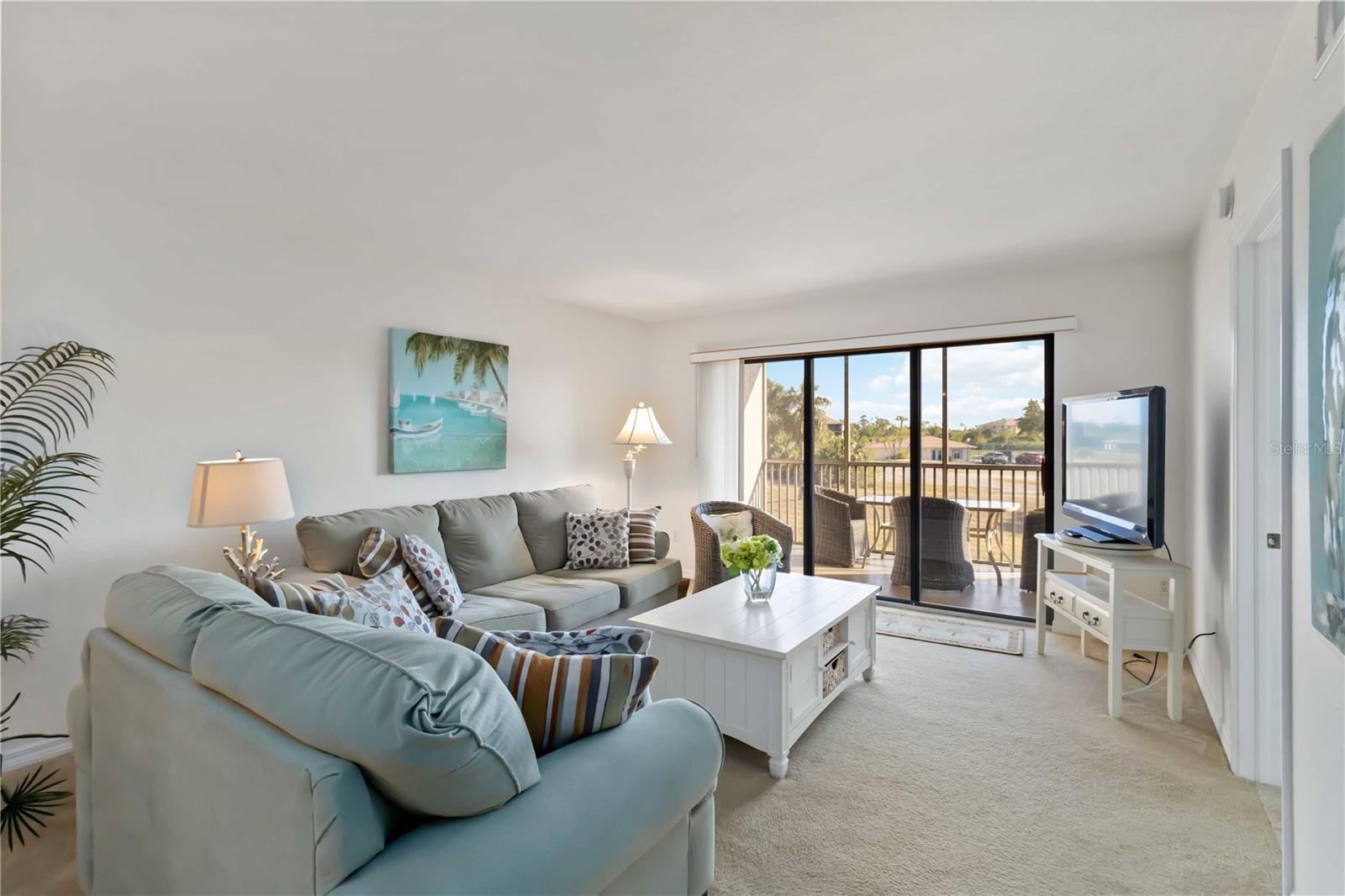 Image 4 of 42 For 175 Kings Highway B5