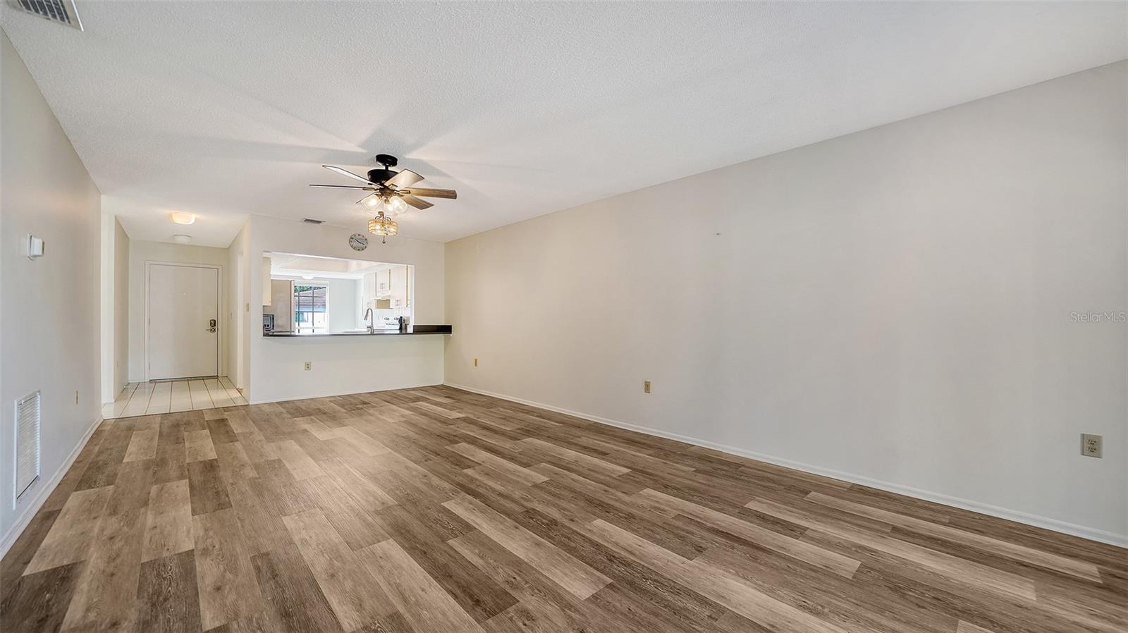 Image 10 of 68 For 5269 Wedgewood Lane 36