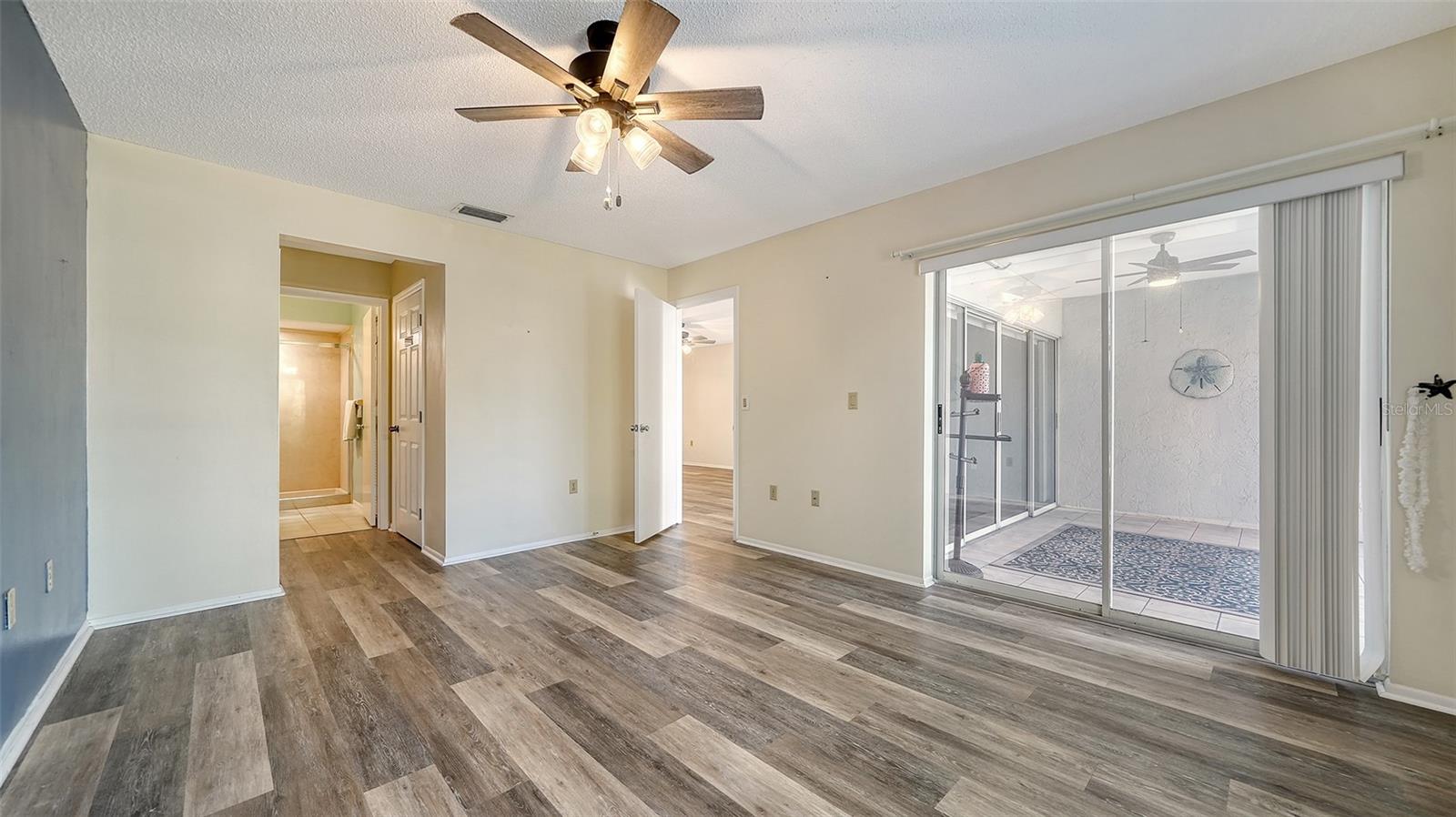 Image 20 of 68 For 5269 Wedgewood Lane 36