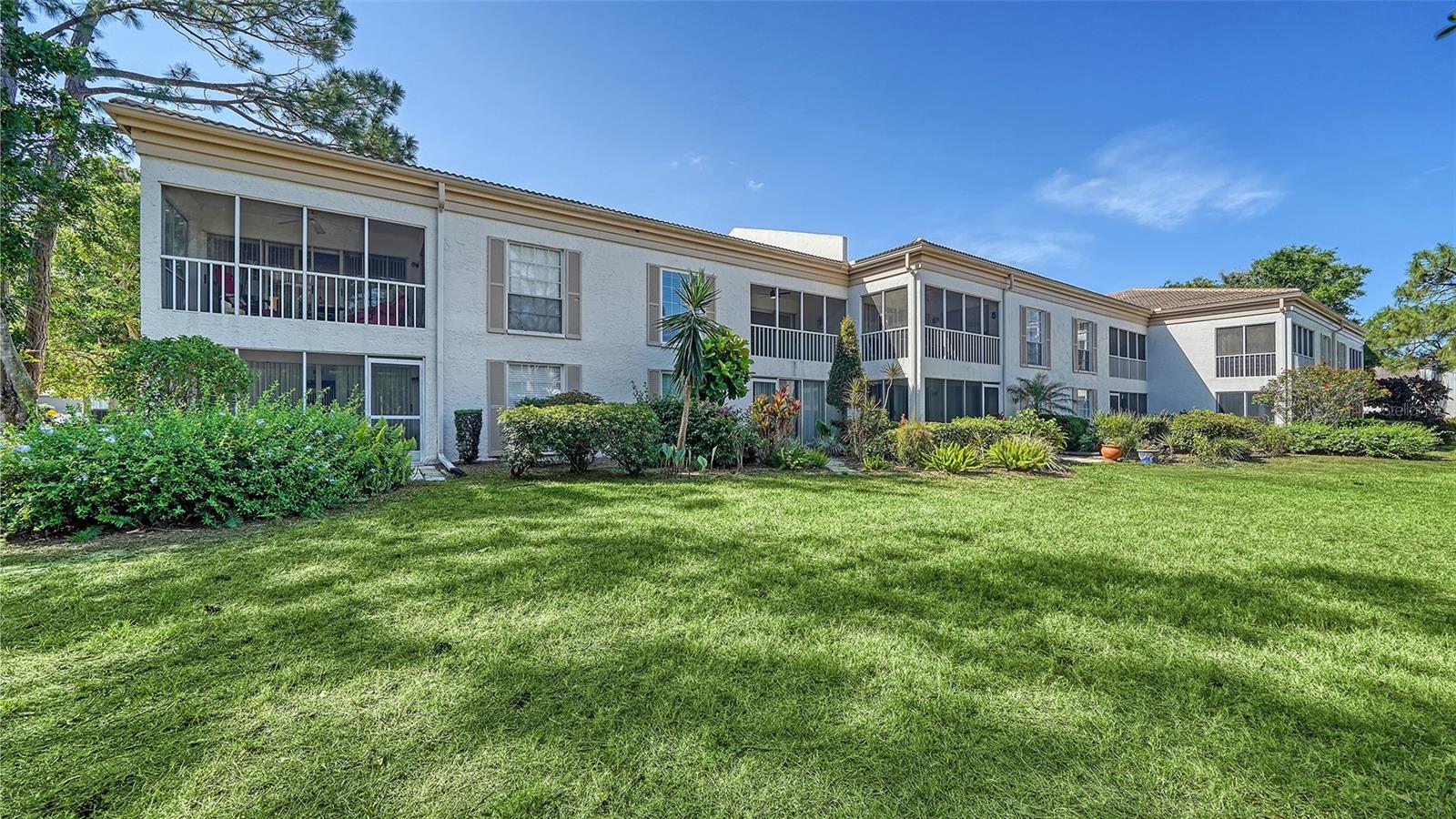 Image 29 of 68 For 5269 Wedgewood Lane 36
