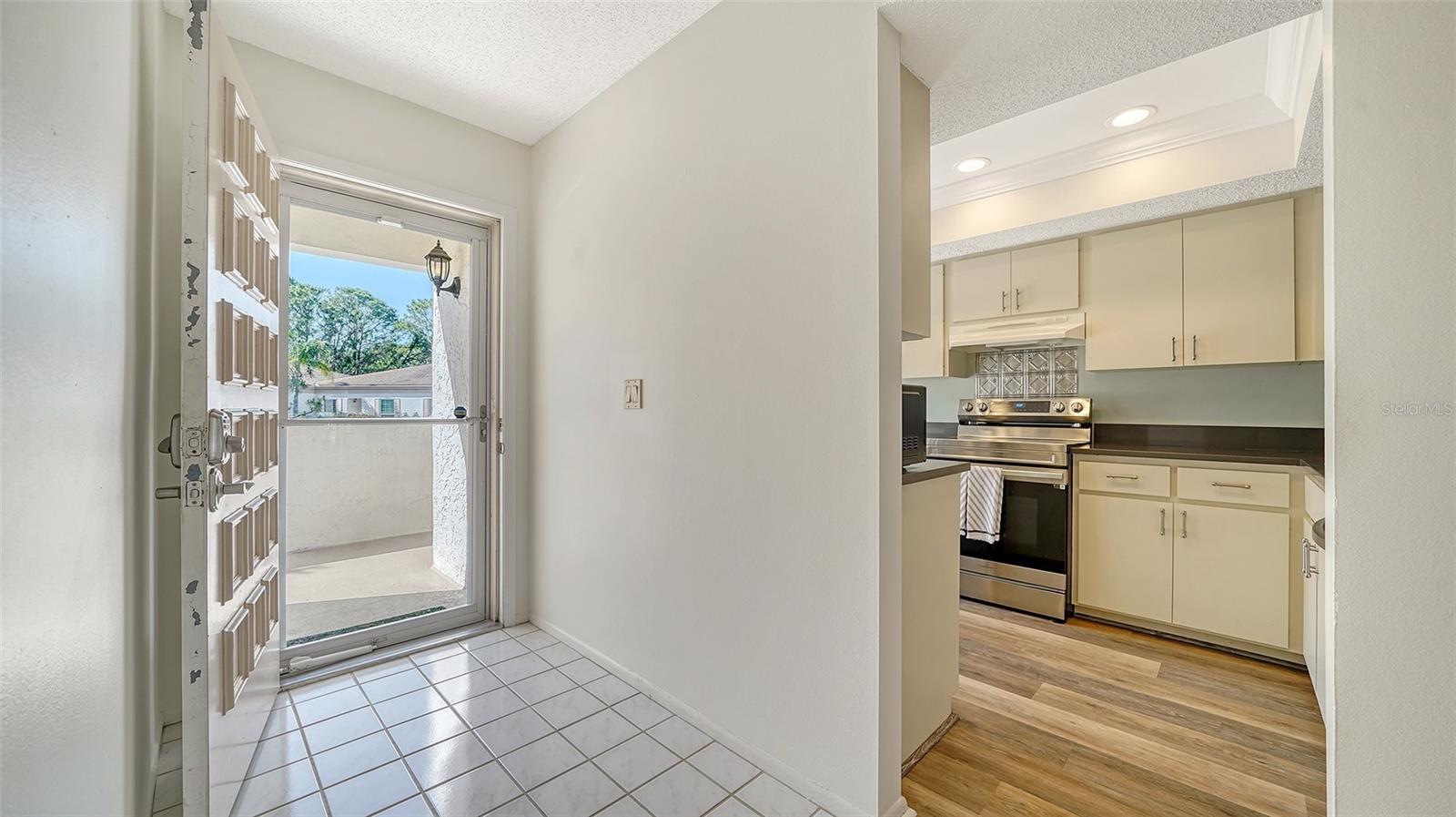 Image 3 of 68 For 5269 Wedgewood Lane 36
