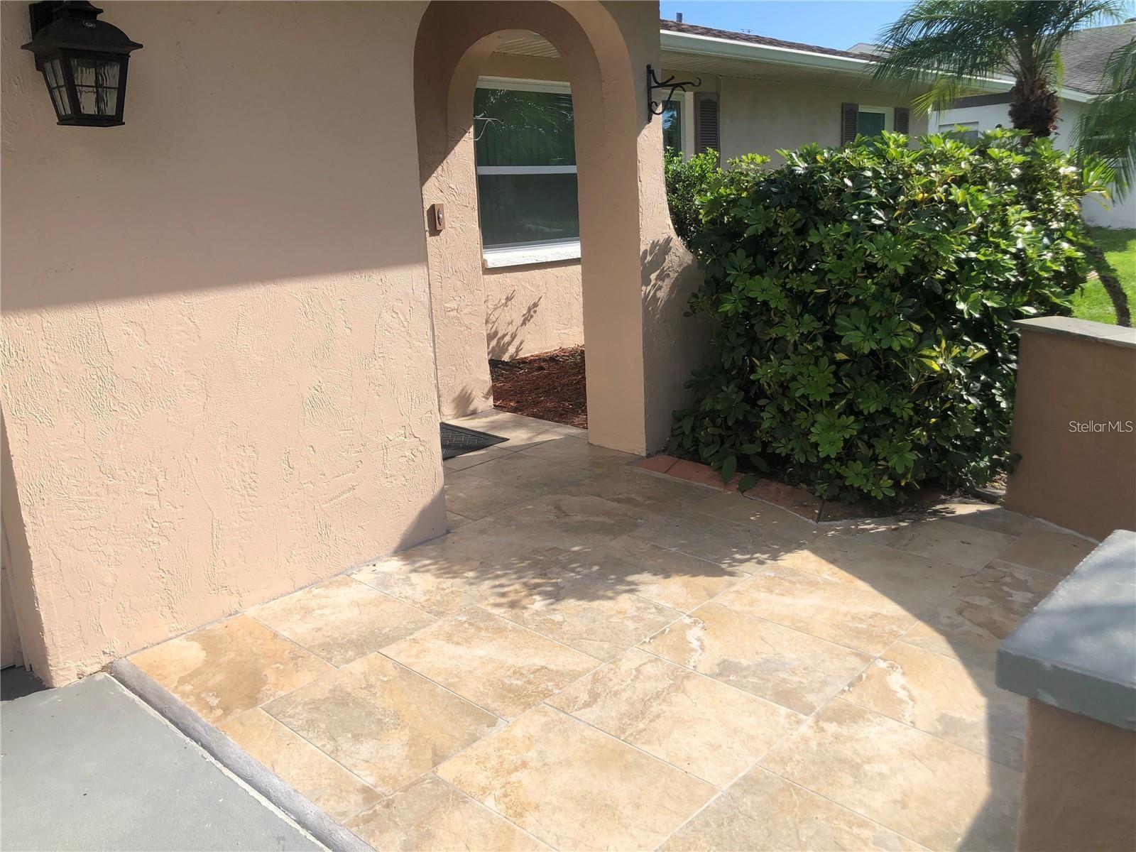 Image 3 of 25 For 307 Flamingo Road