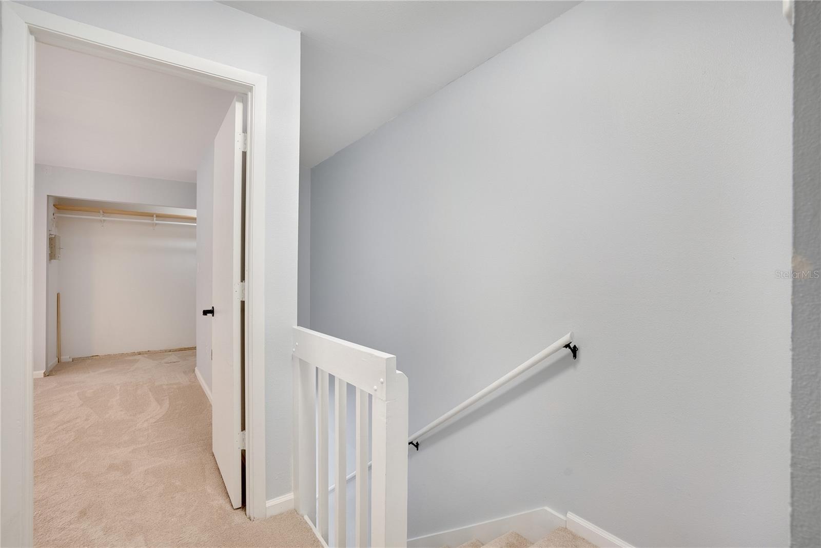 Image 17 of 43 For 928 Sunridge Drive F2