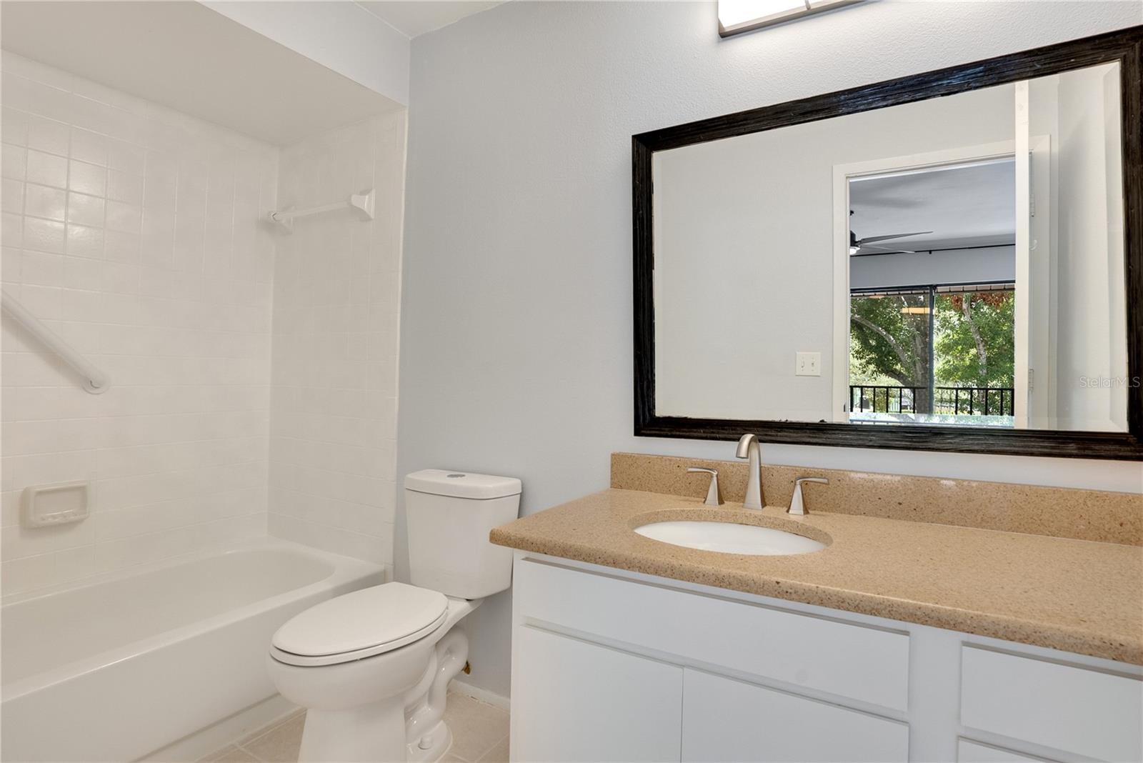 Image 28 of 43 For 928 Sunridge Drive F2