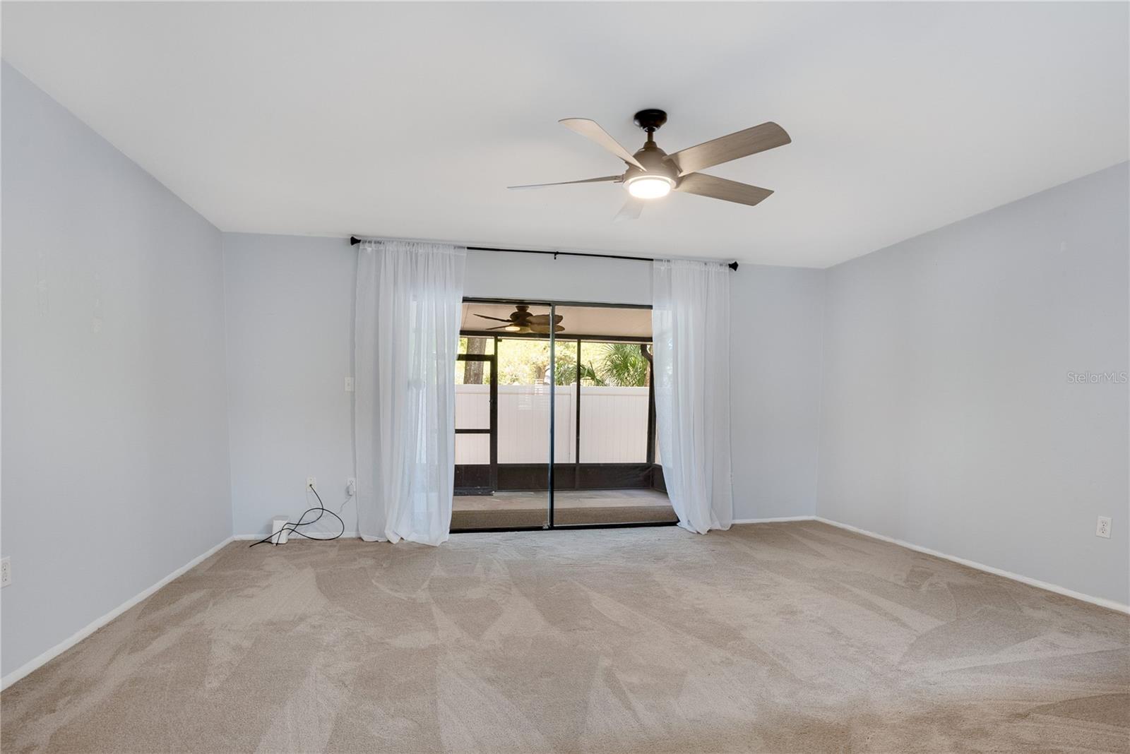 Image 5 of 43 For 928 Sunridge Drive F2