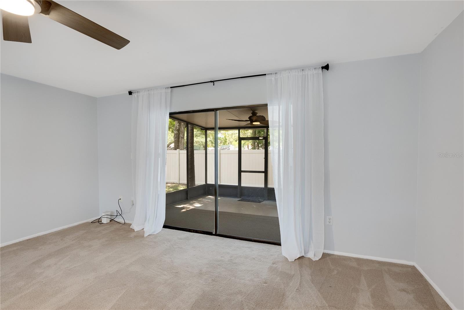 Image 6 of 43 For 928 Sunridge Drive F2