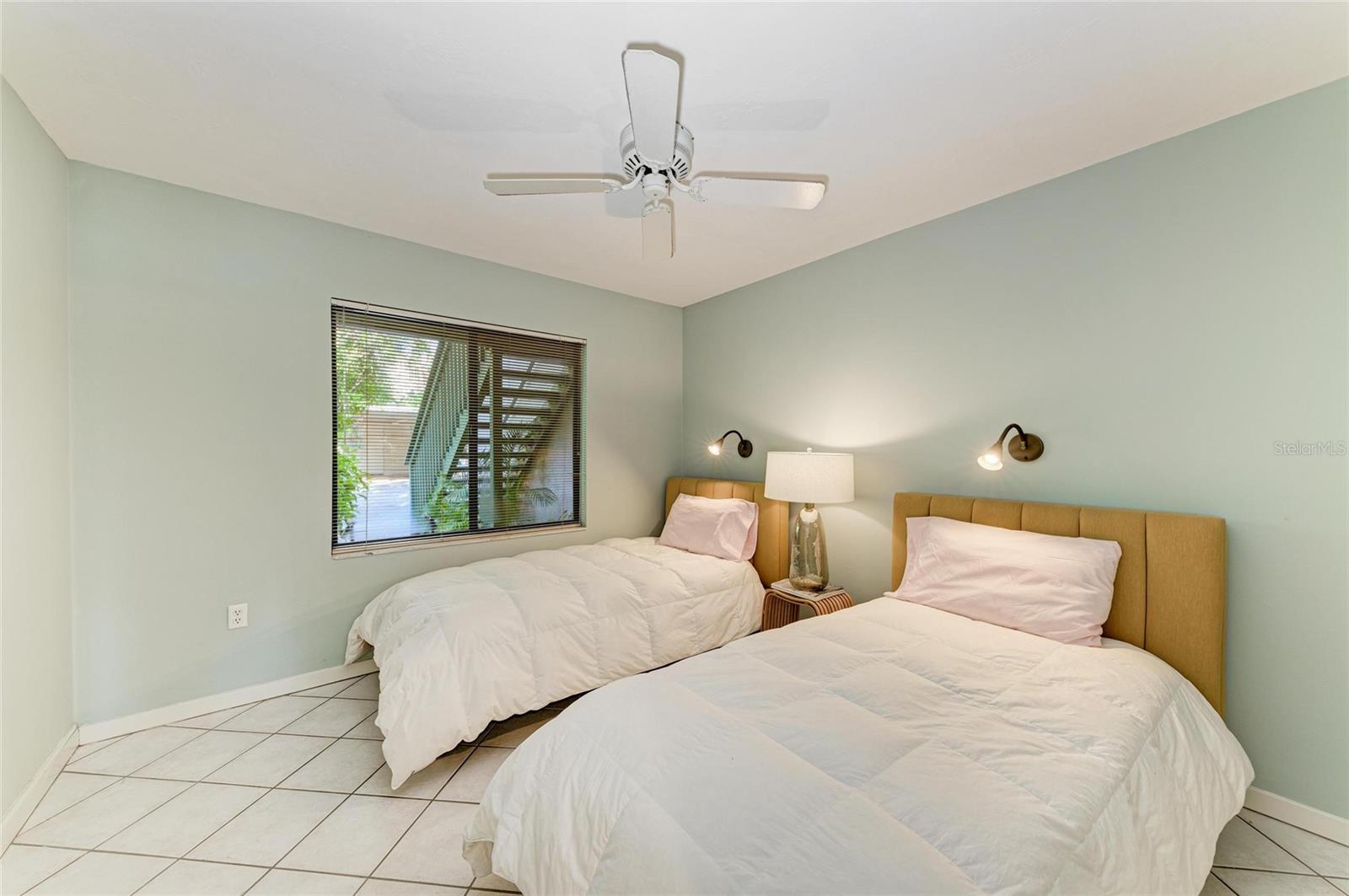 Image 32 of 82 For 1617 Bayhouse Court 121
