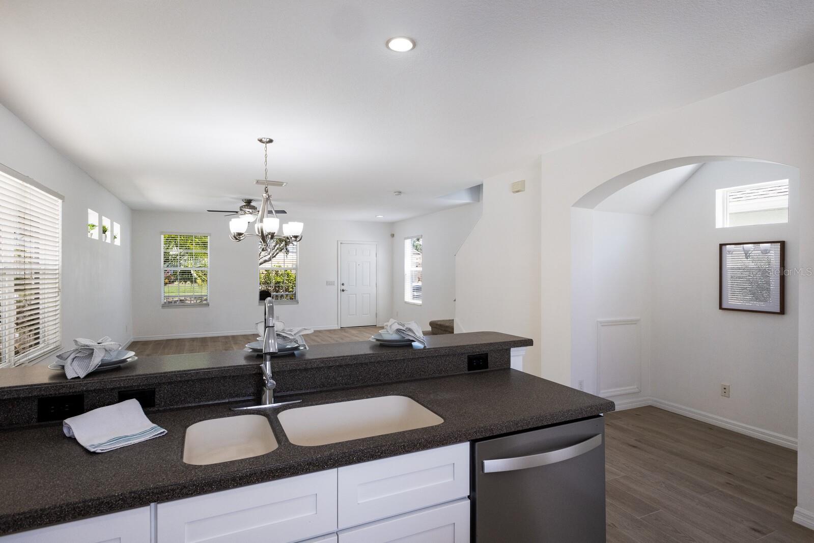 Image 10 of 43 For 5526 River Sound Terrace