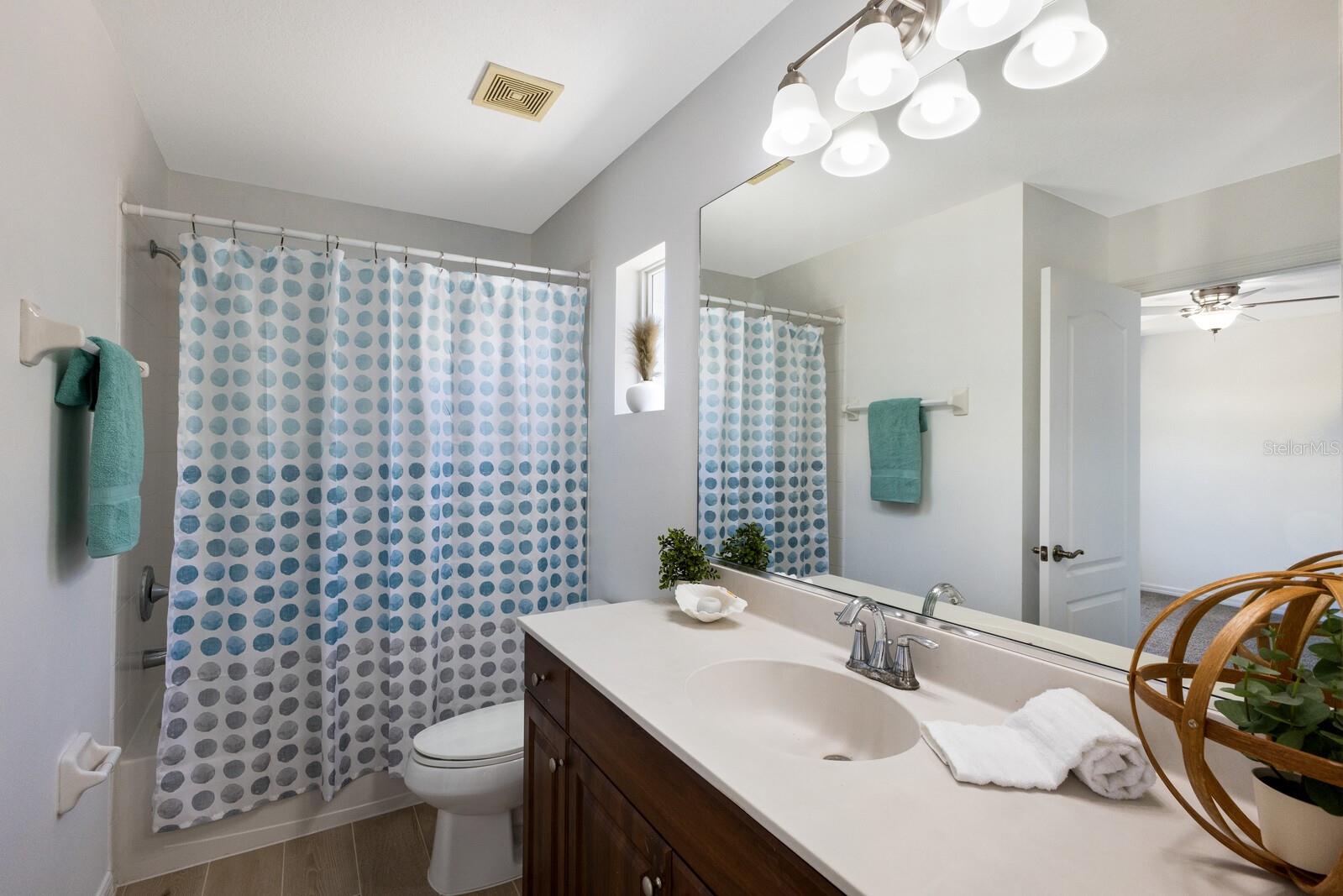 Image 21 of 43 For 5526 River Sound Terrace