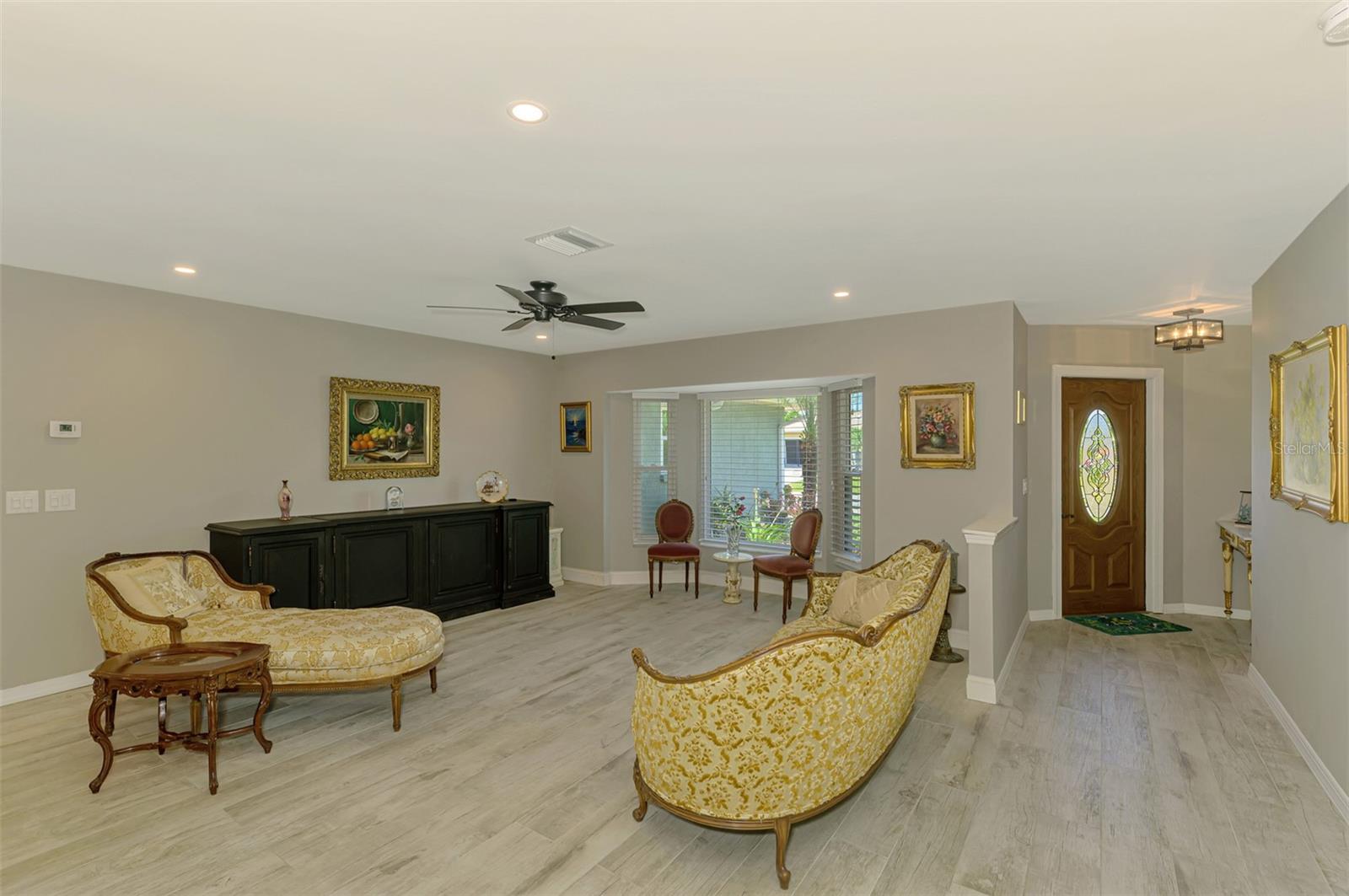 Image 9 of 55 For 9321 New Martinsville Avenue