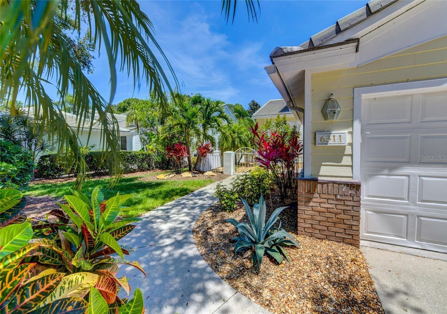 Details for 6311 Walton Heath Place, UNIVERSITY PARK, FL 34201