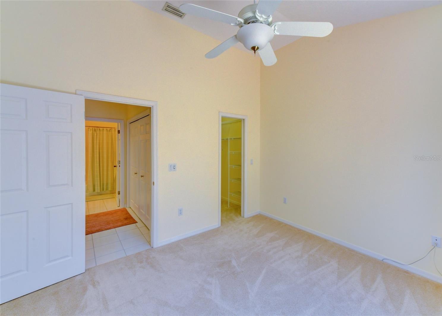 Image 24 of 35 For 6311 Walton Heath Place