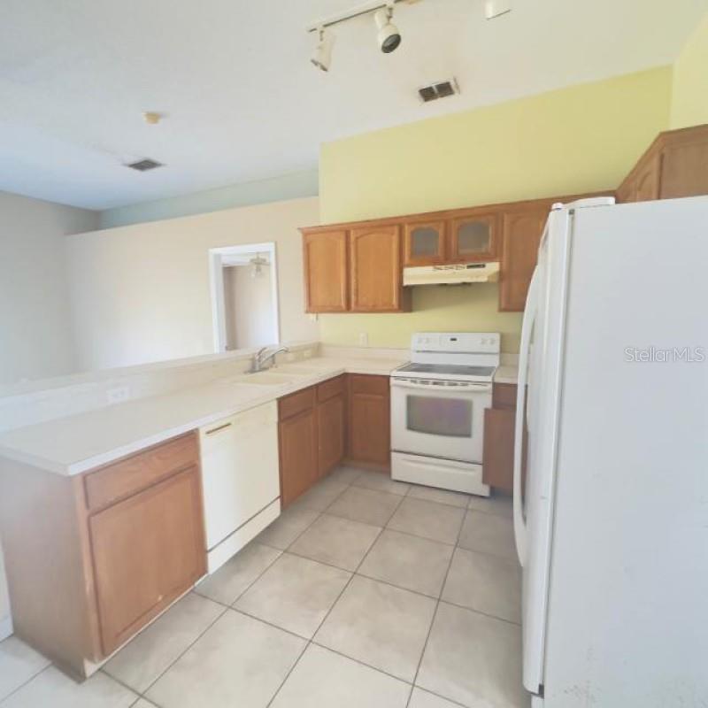 Image 16 of 22 For 323 Miami Lane