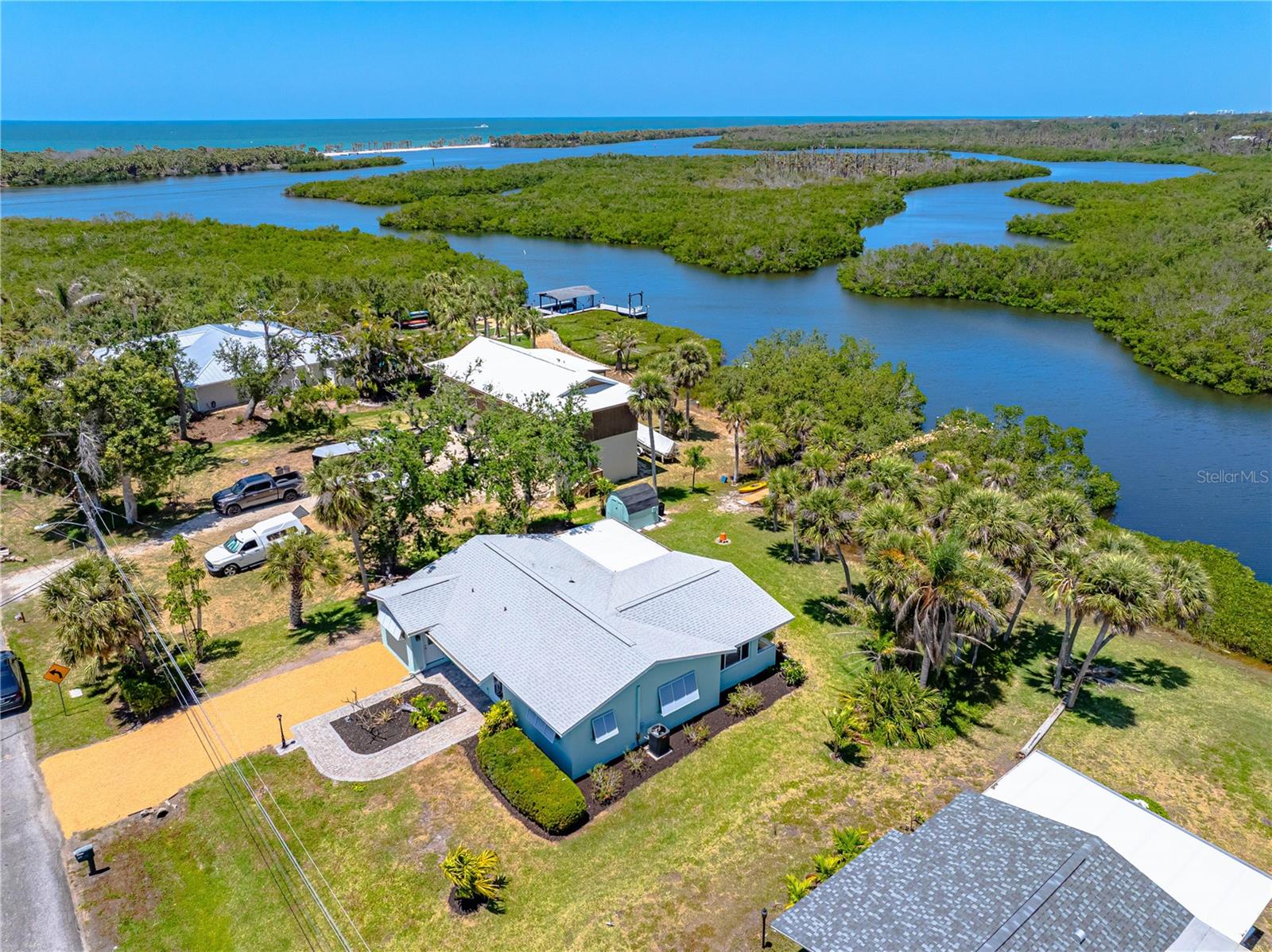 Image 3 of 100 For 1680 Lemon Bay Drive