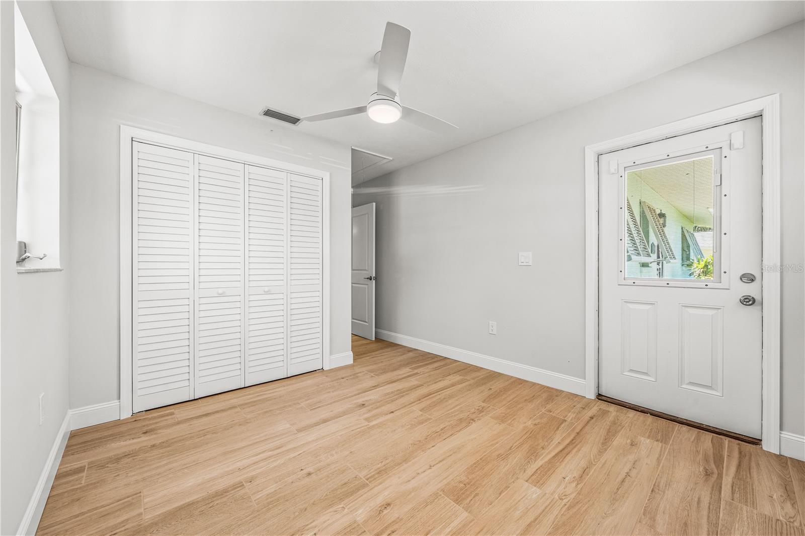 Image 34 of 100 For 1680 Lemon Bay Drive