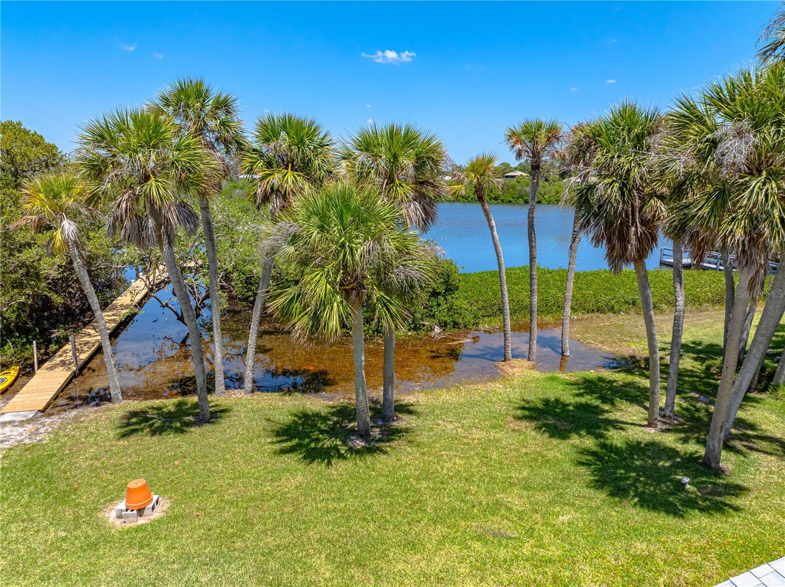 Image 45 of 100 For 1680 Lemon Bay Drive