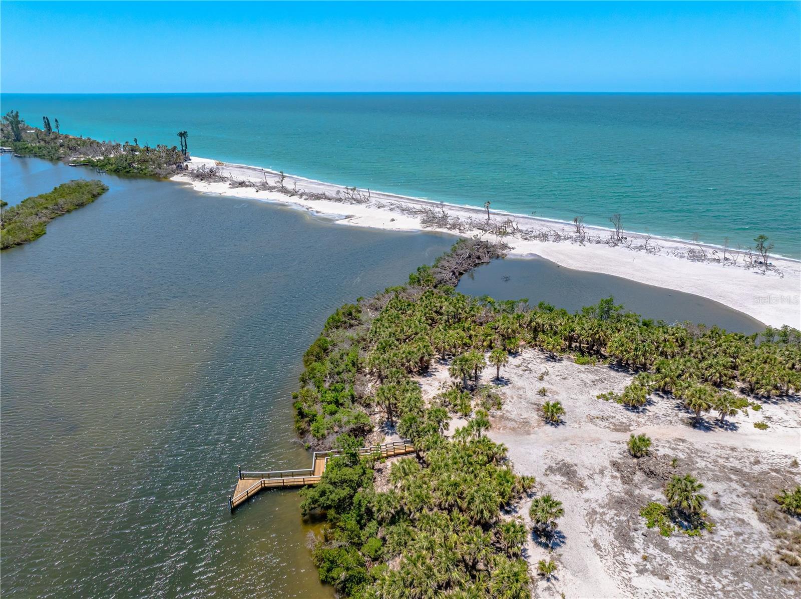 Image 86 of 100 For 1680 Lemon Bay Drive