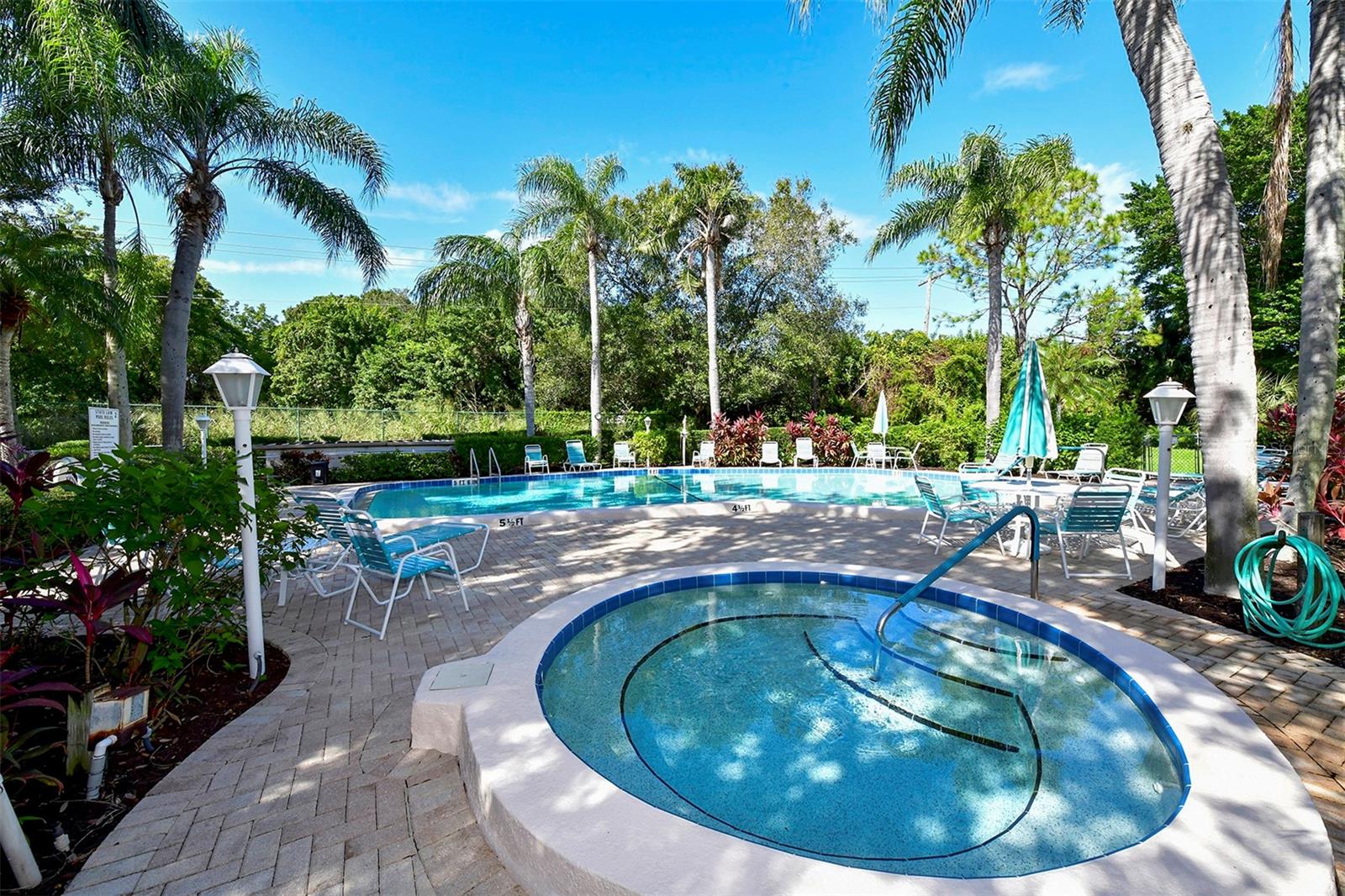 Image 81 of 85 For 564 Lakeside Drive 564