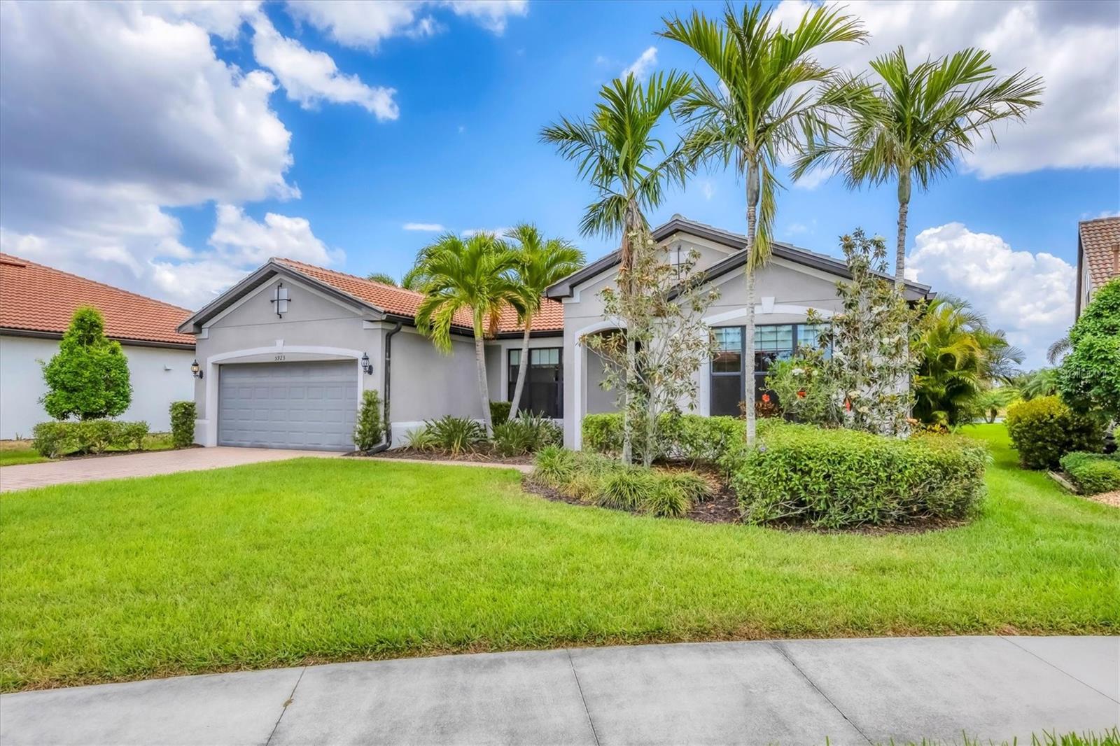Image 4 of 55 For 5923 Snowy Egret Drive