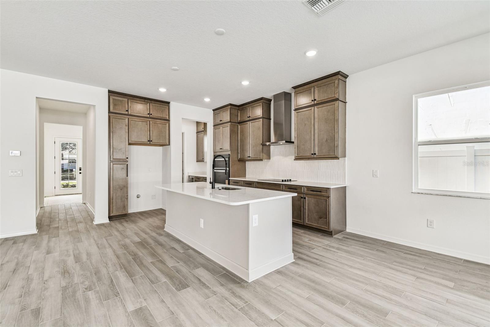 Image 24 of 90 For 3111 Nassau Street